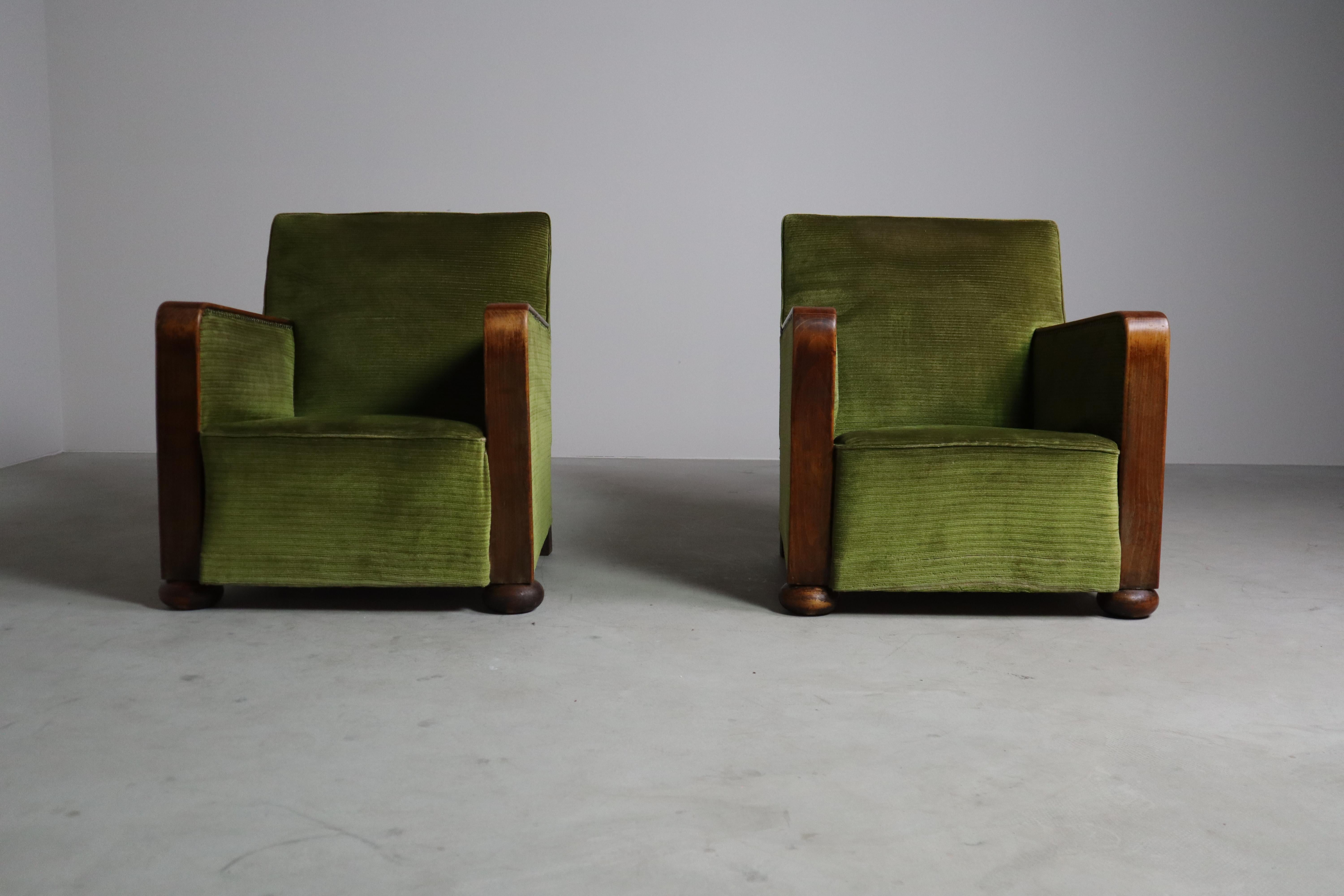 Coppia di poltrone club in stile Art Déco, 1930 circa in vendita 13