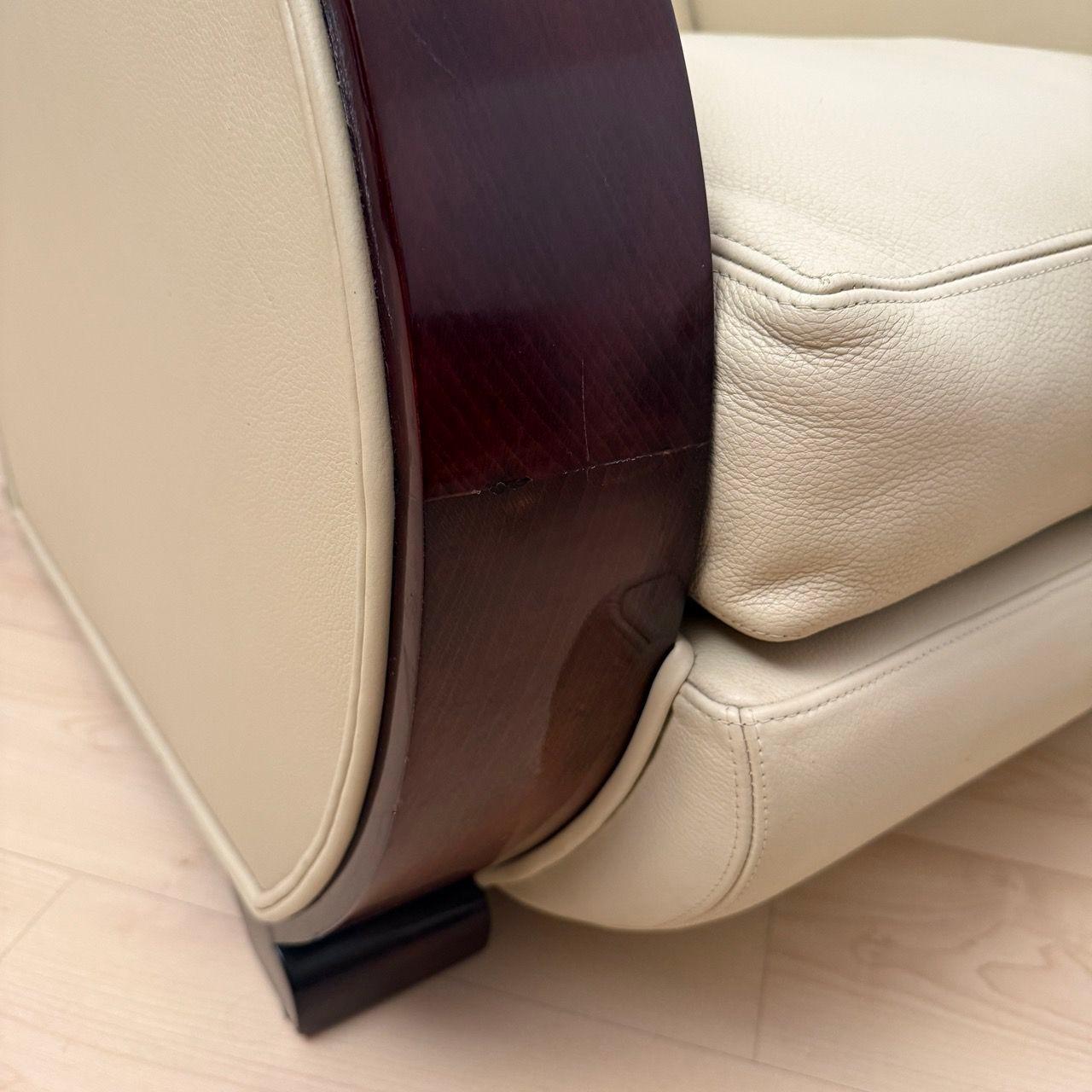 Pair of Art Deco Club Chairs, Cream Leather, Lacquered Wood, France circa 1930 For Sale 8