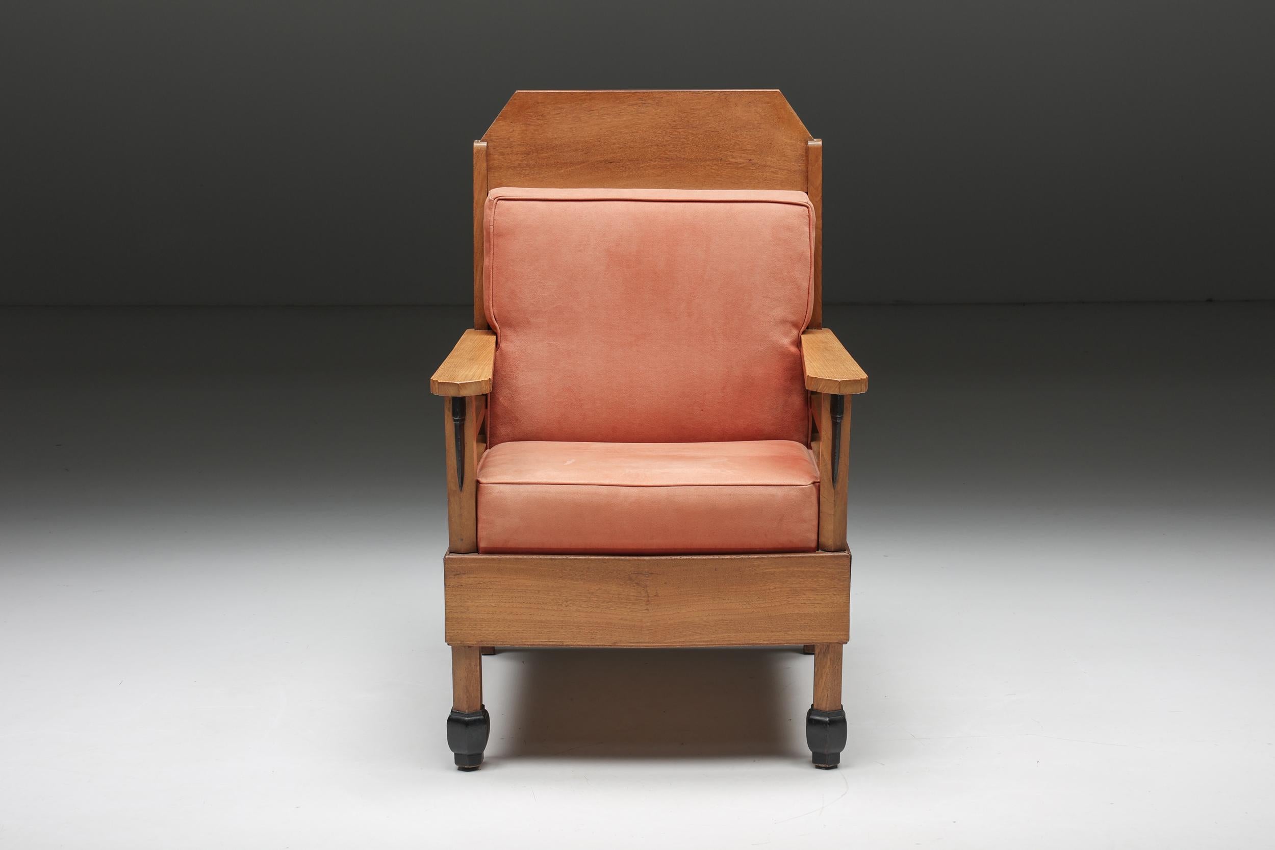 Paire de fauteuils club Art Déco en pin et cuir, Europe, années 1960 en vente 1