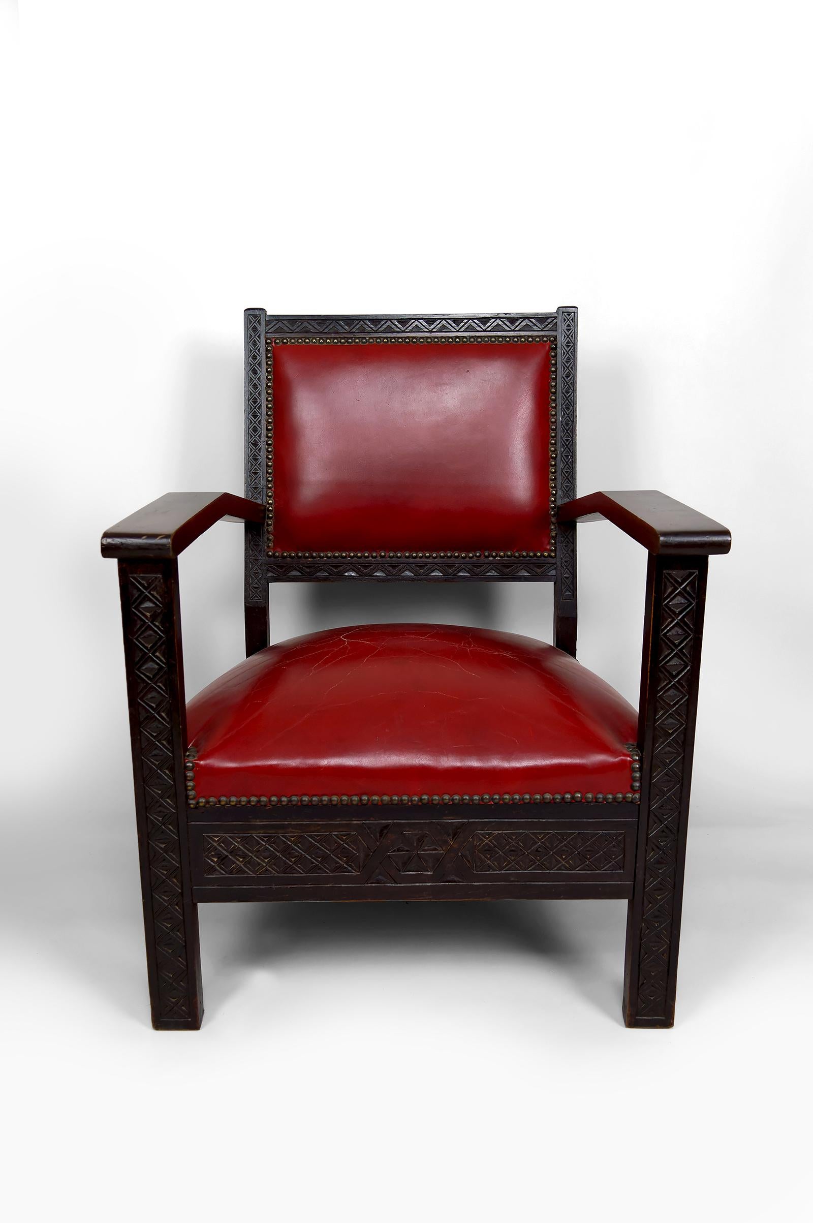 Algerian Pair of Art Deco Colonial Armchairs in Carved Wood, French Algeria, Circa 1930 For Sale