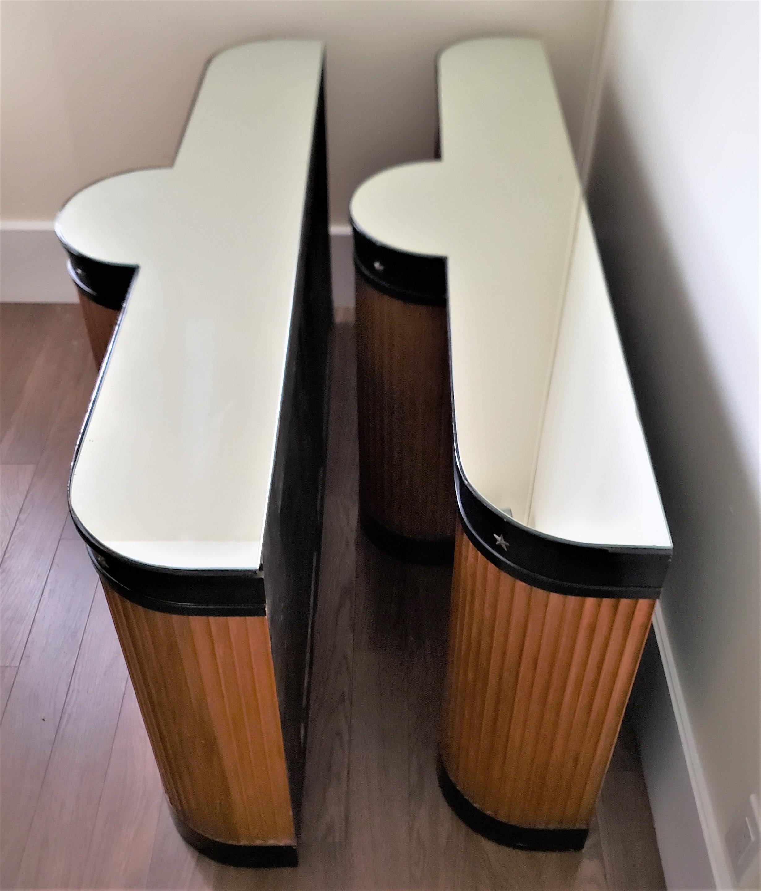 Pair of Art Deco Column Styled Console Tables or Stands with Mirrored Tops For Sale 1