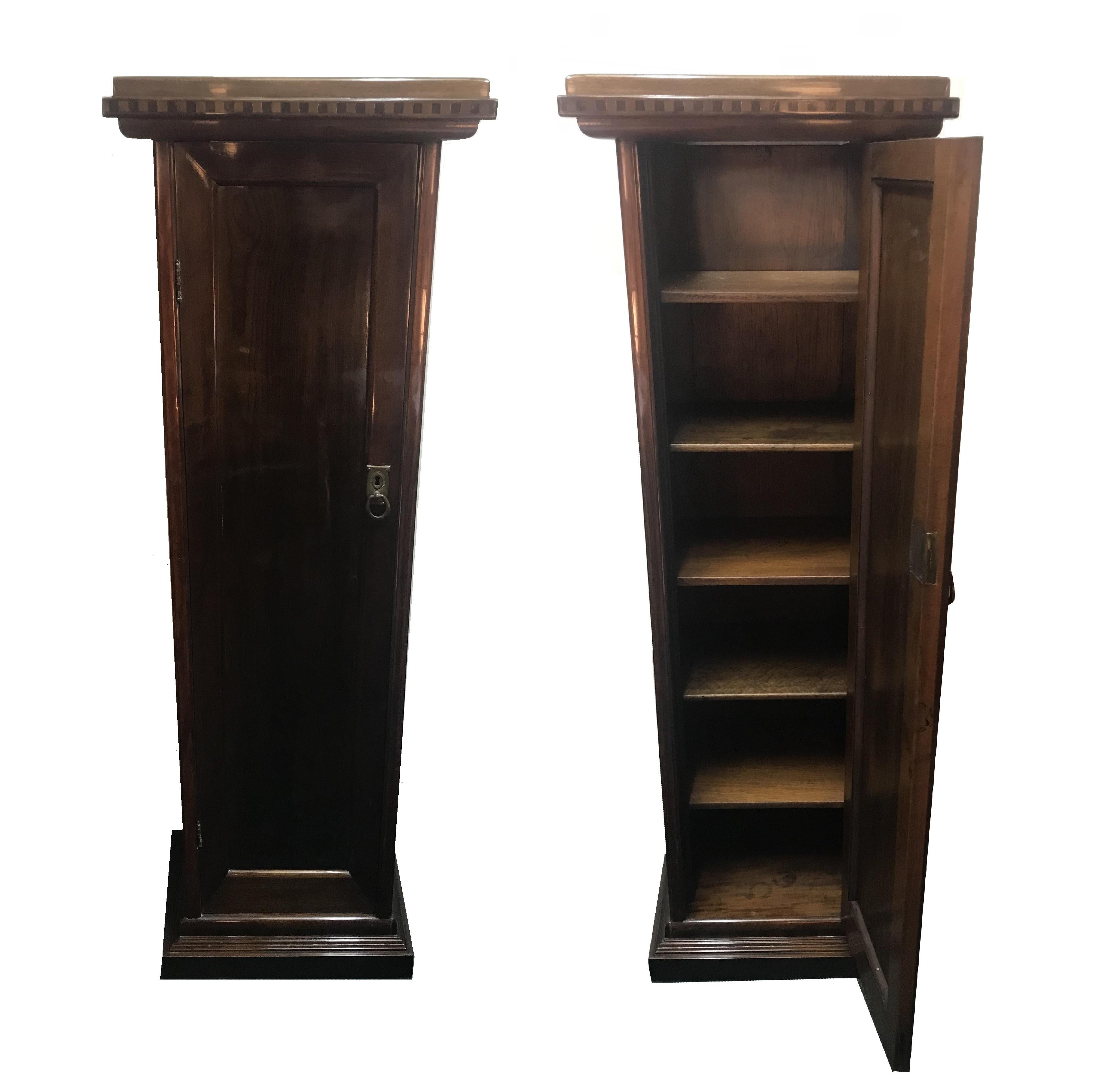 Pair of Art Deco Columns with shelves, 1930, French For Sale 1