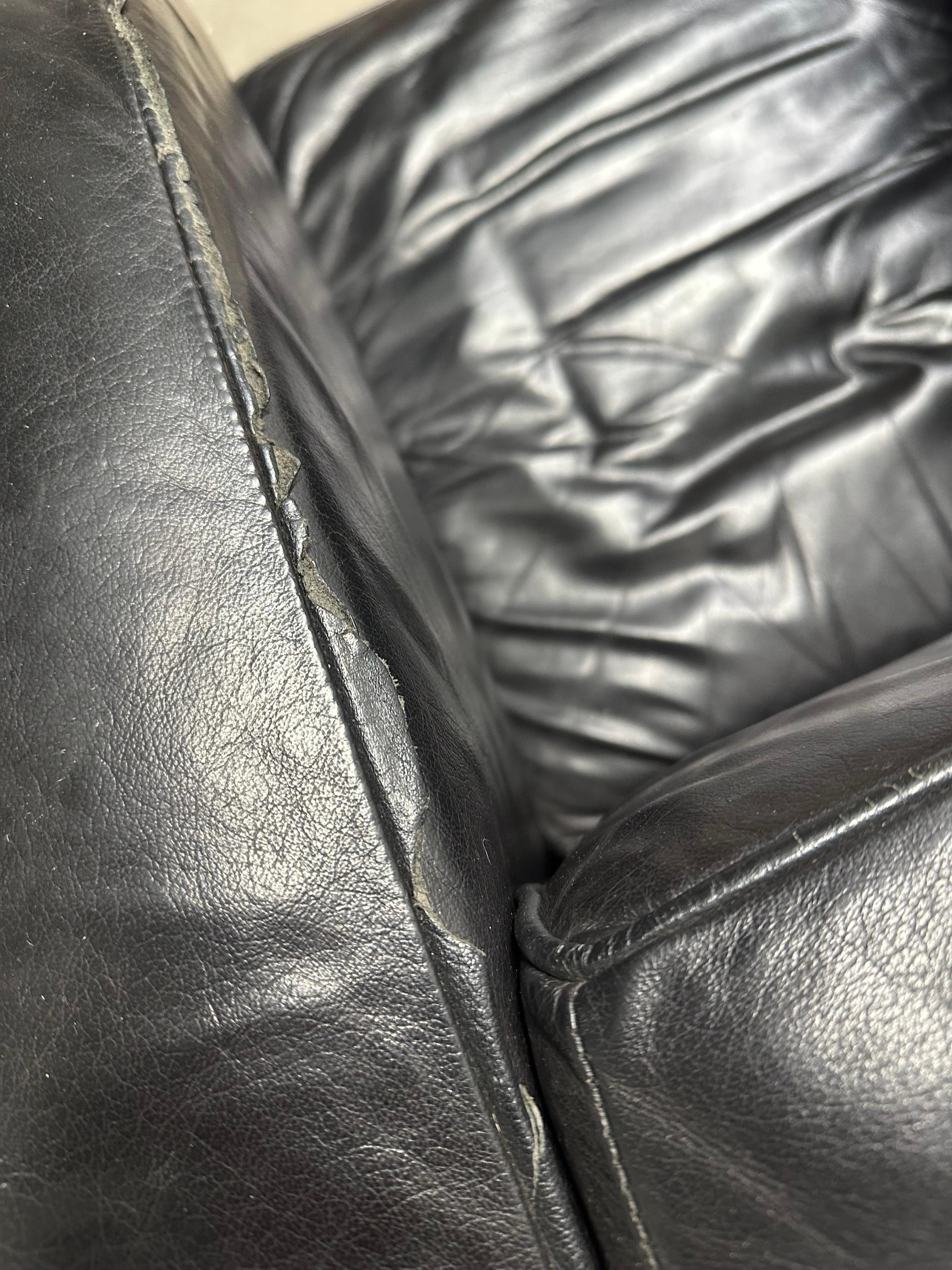Pair of Art Deco / Corbusier Style Chrome and Leather Club Chairs For Sale 2