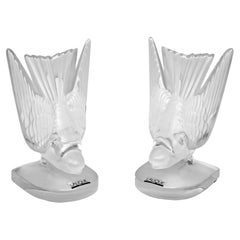 Pair of Art Decò Crystal Swallows Bookends by Lalique "Hirondelles" France 1980s