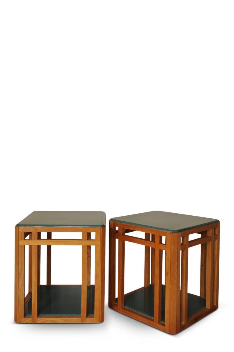 Pair of Art Deco Cubist design blue lacquered oak bedside tables / lamp tables

Price is for pair of well made, symmetrical side tables with a touch of color to any living space.


 