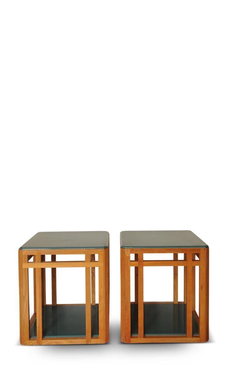 British Pair of Art Deco Cubist Design Blue Lacquered Oak Bedside Tables / Lamp Tables For Sale