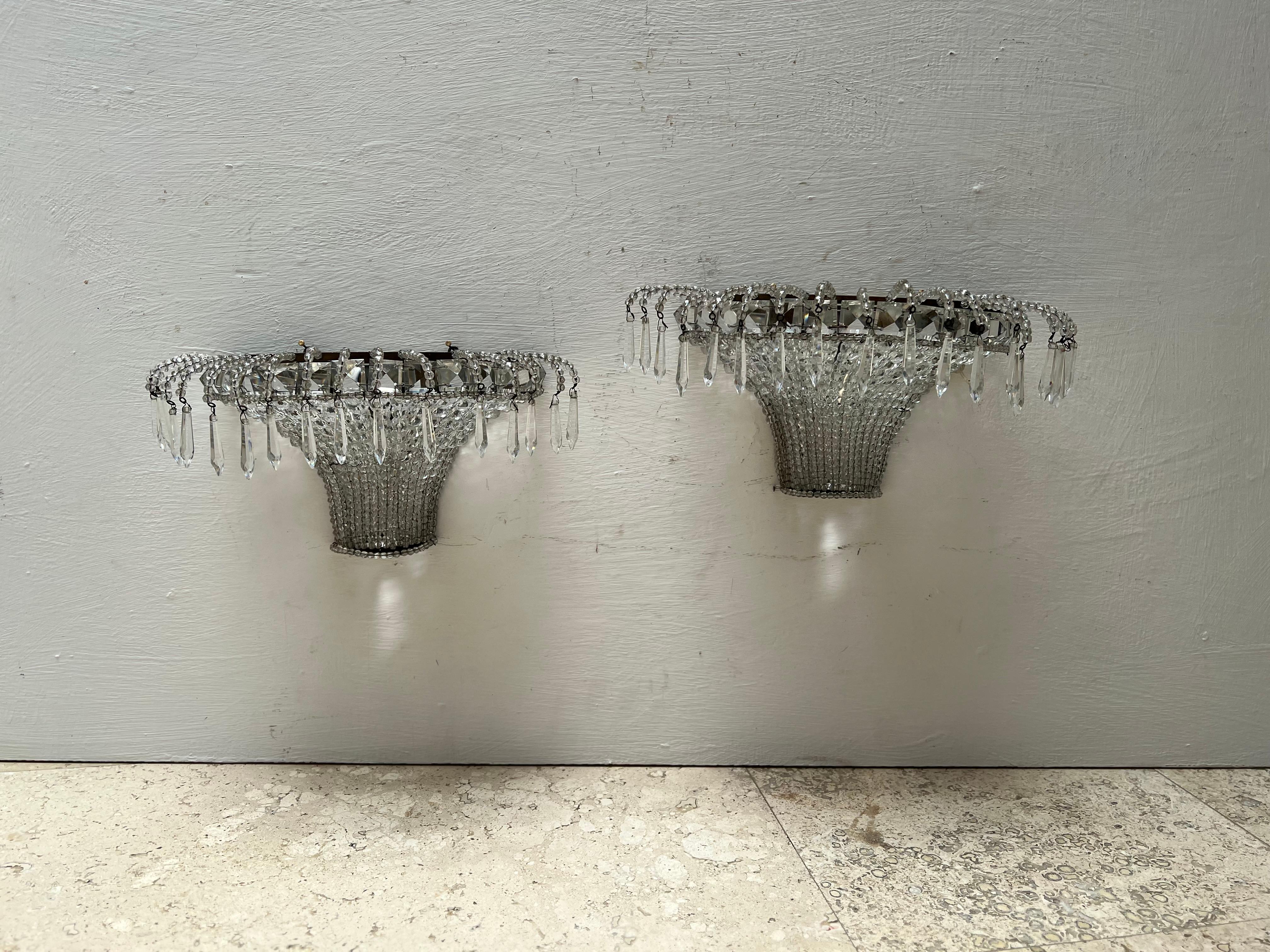 Pair of Art Deco Cut Crystal 'Half Basket' Sconces, France, circa 1920s For Sale 5