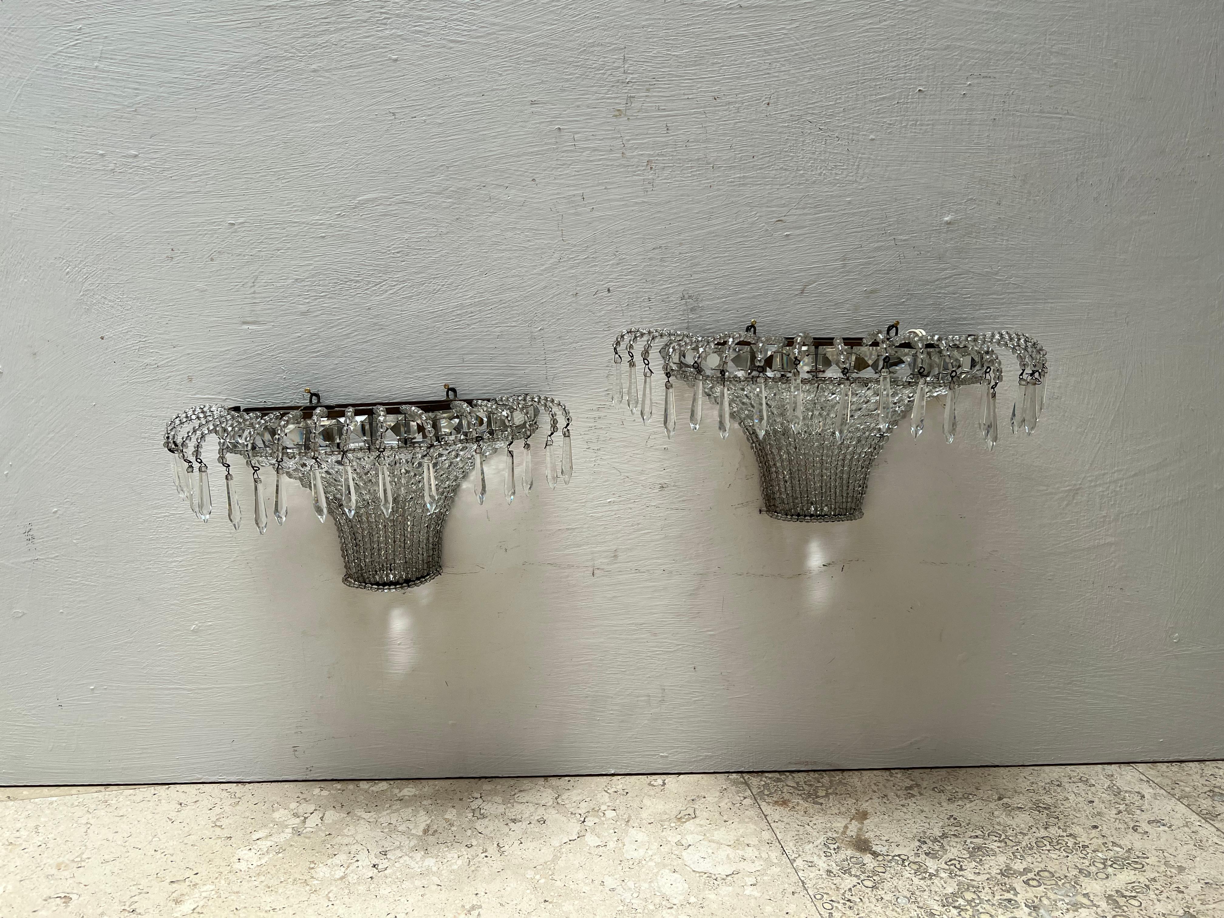 French Pair of Art Deco Cut Crystal 'Half Basket' Sconces, France, circa 1920s For Sale