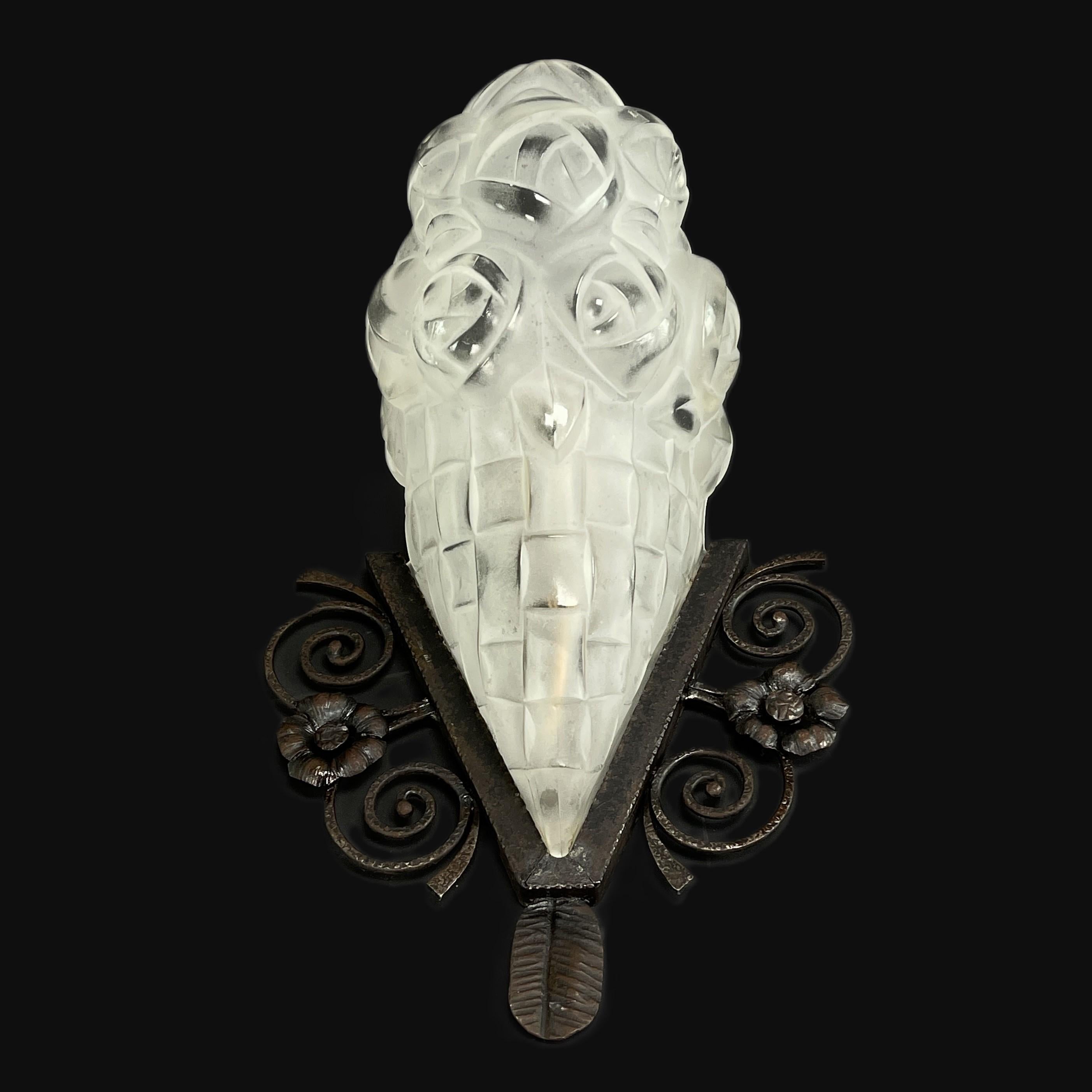 Pareja de apliques ART DECO Degué de hierro forjado, años 30 Art Decó en venta