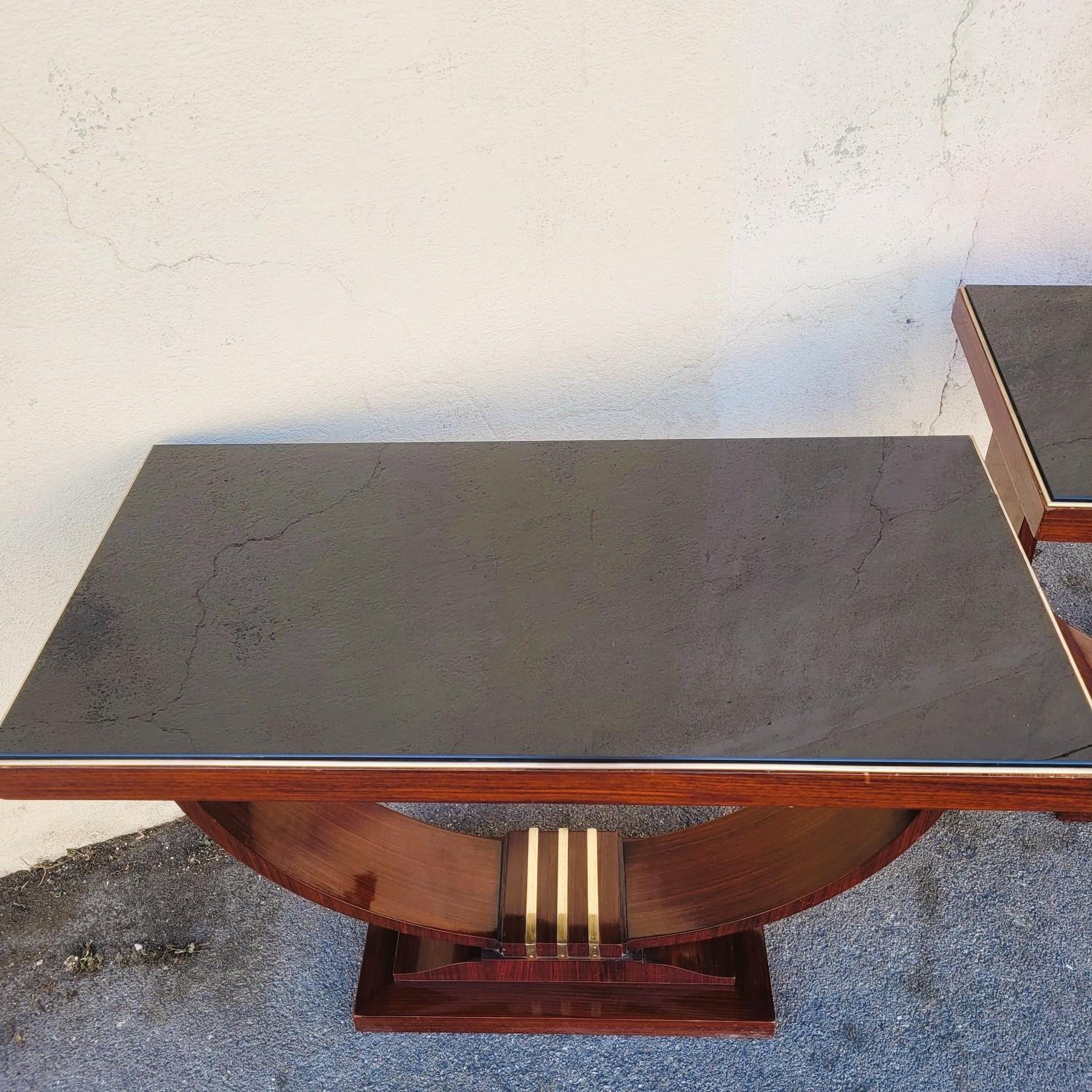 Pair Of Art Deco Display Consoles In Good Condition For Sale In MARSEILLE, FR