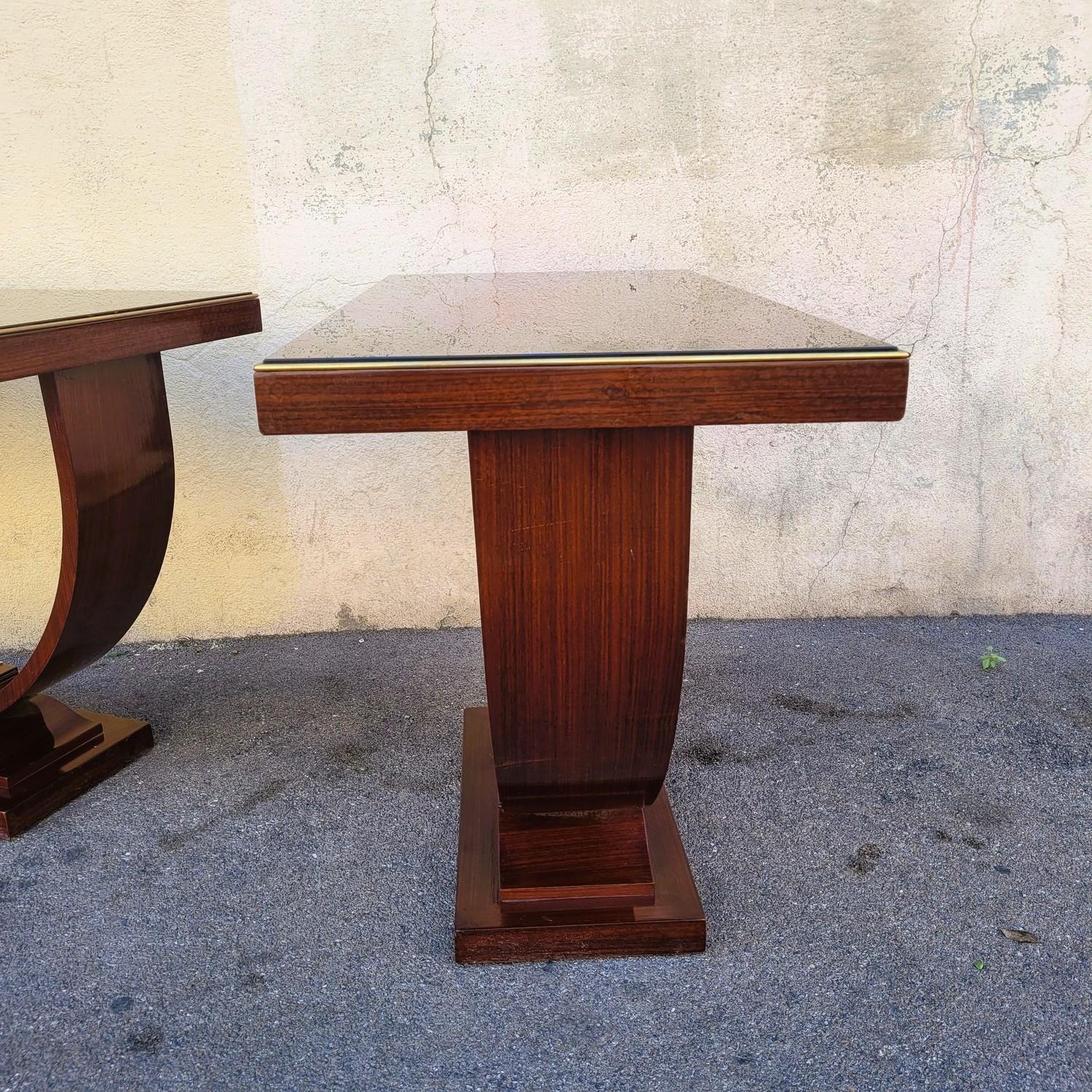 Pair Of Art Deco Display Consoles For Sale 3