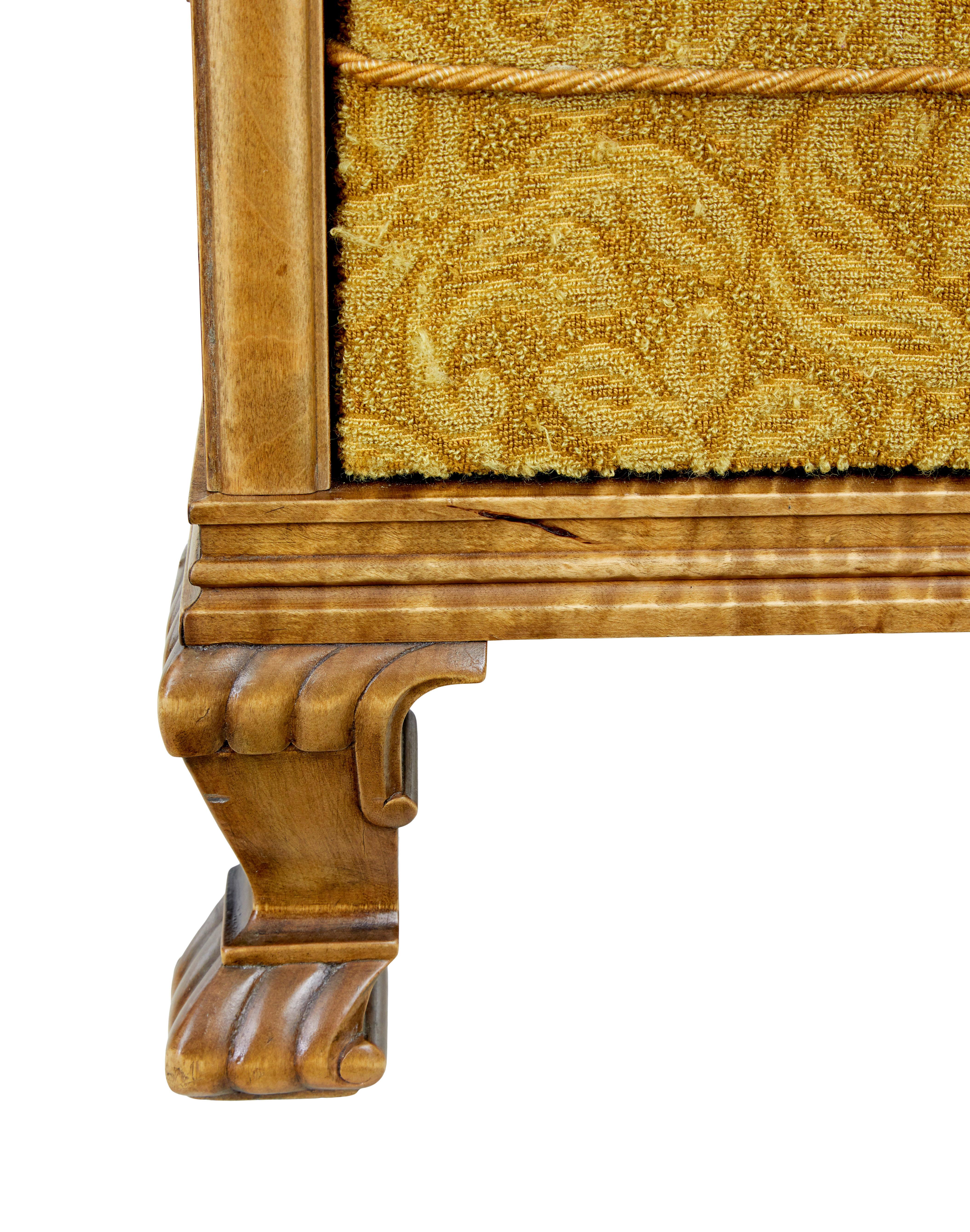 Sculpté à la main Paire de fauteuils de salon art déco en orme et bouleau en vente