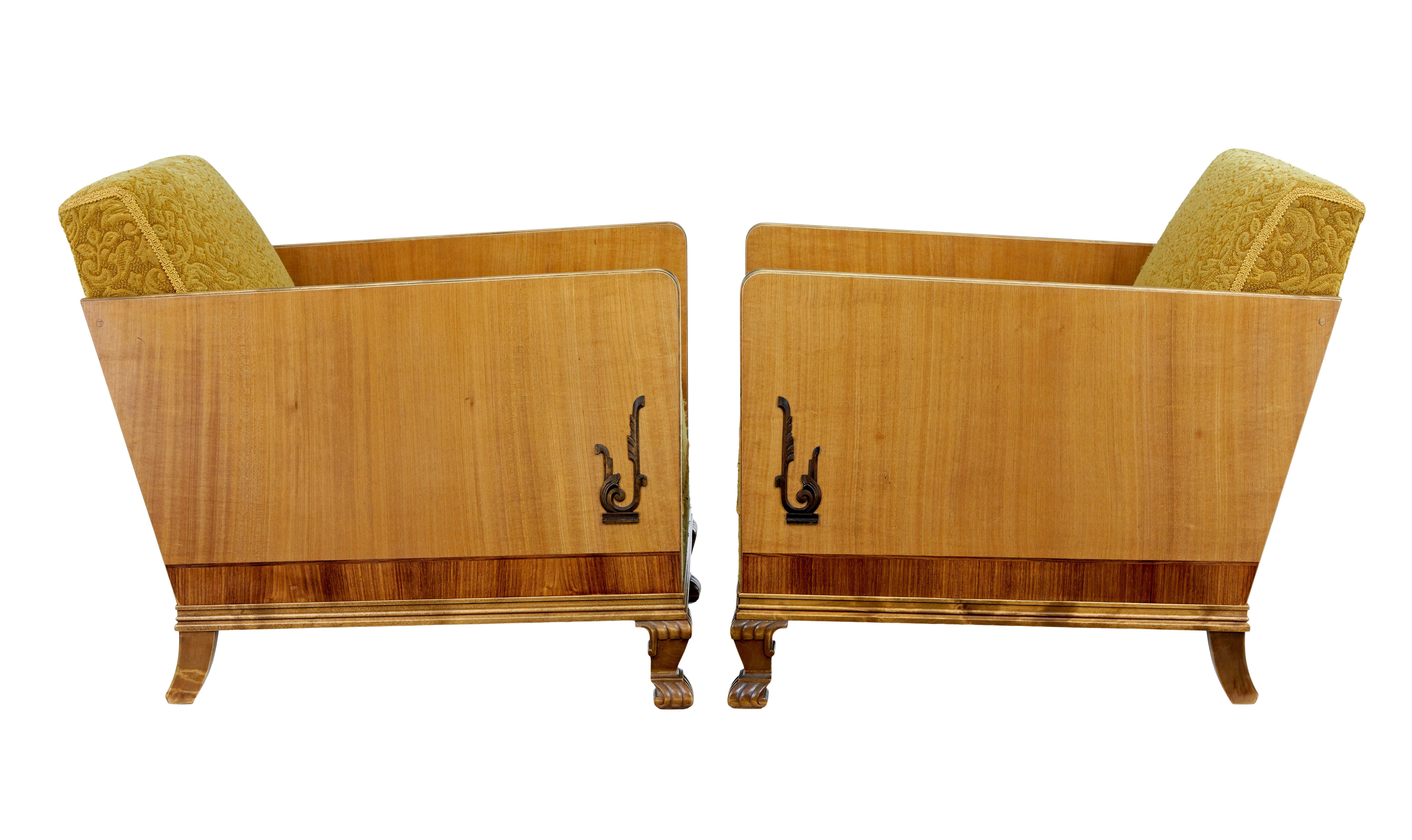 Tissu Paire de fauteuils de salon art déco en orme et bouleau en vente