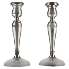 Pair of Art Deco English silver hallmarked candlesticks, 1921