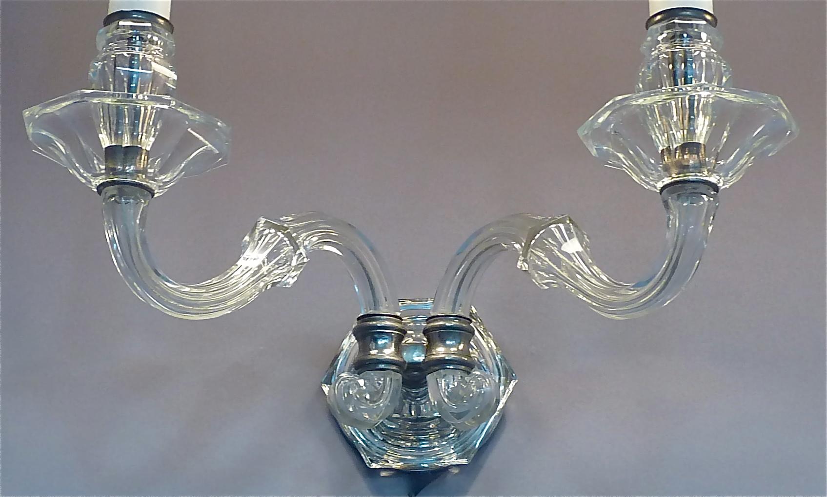 Pair of Art Deco Faceted Crystal Glass Wall Lights Sconces 1920, Baccarat Style 3