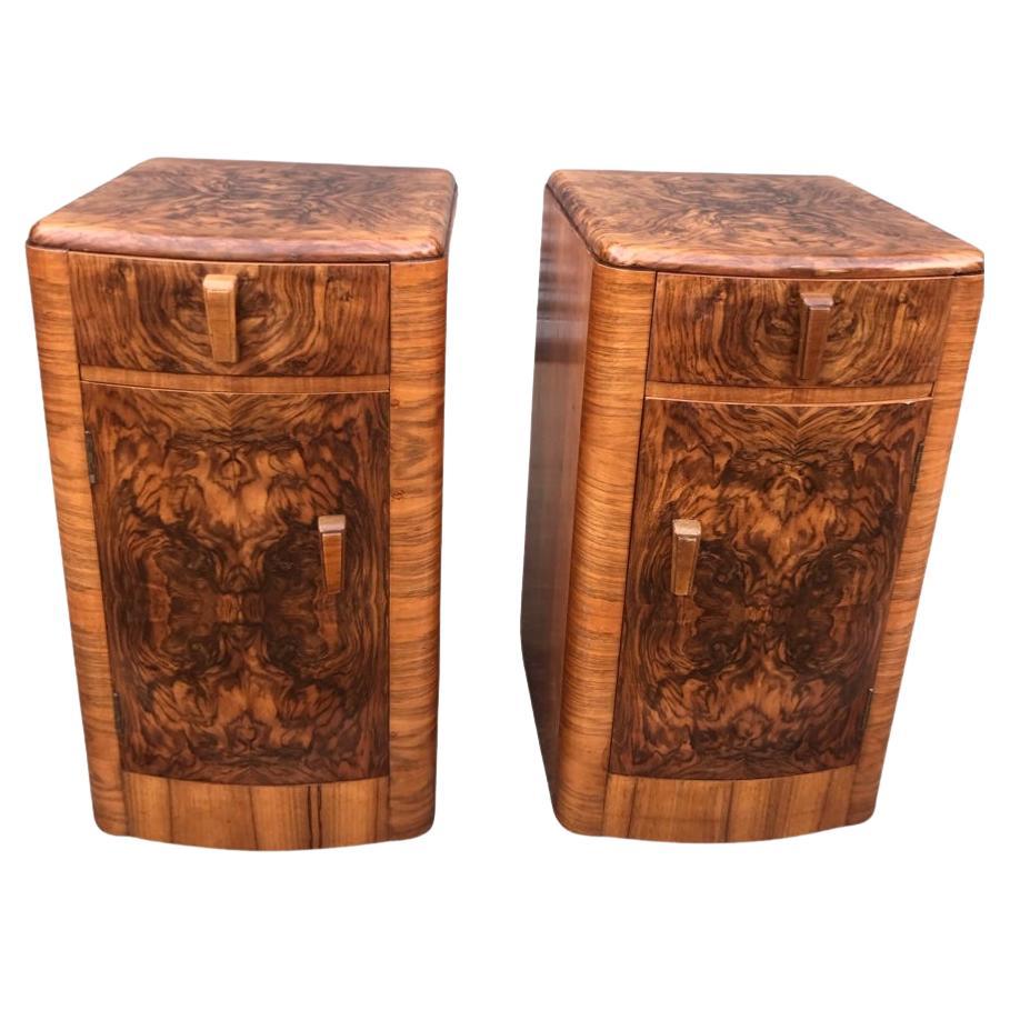 Pair of Art Deco Figued Walnut Nightstands/Bedside Cabinets