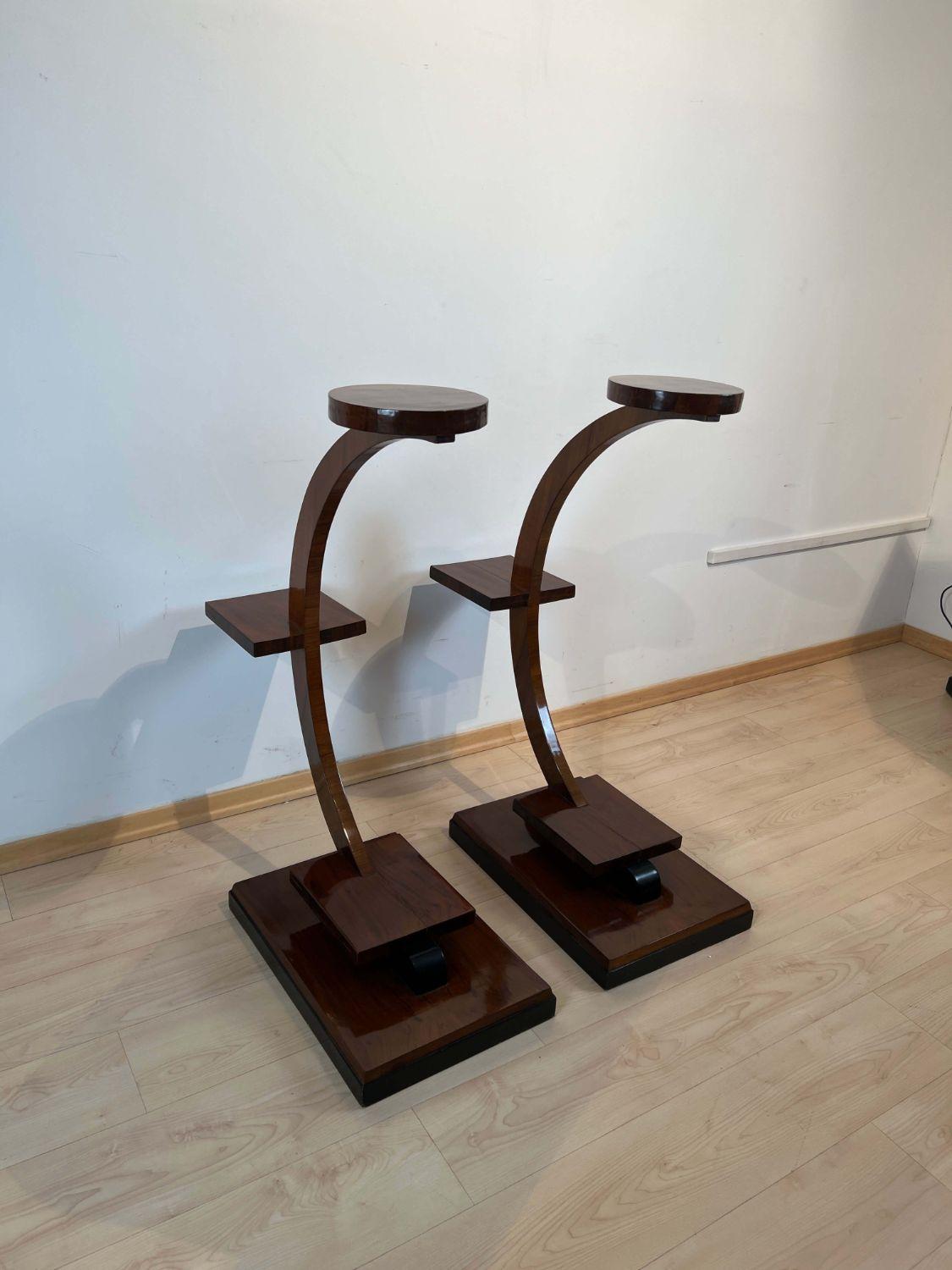 French Pair of Art Deco Flower Stands or Side Tables, Walnut Veneer, France, circa 1925