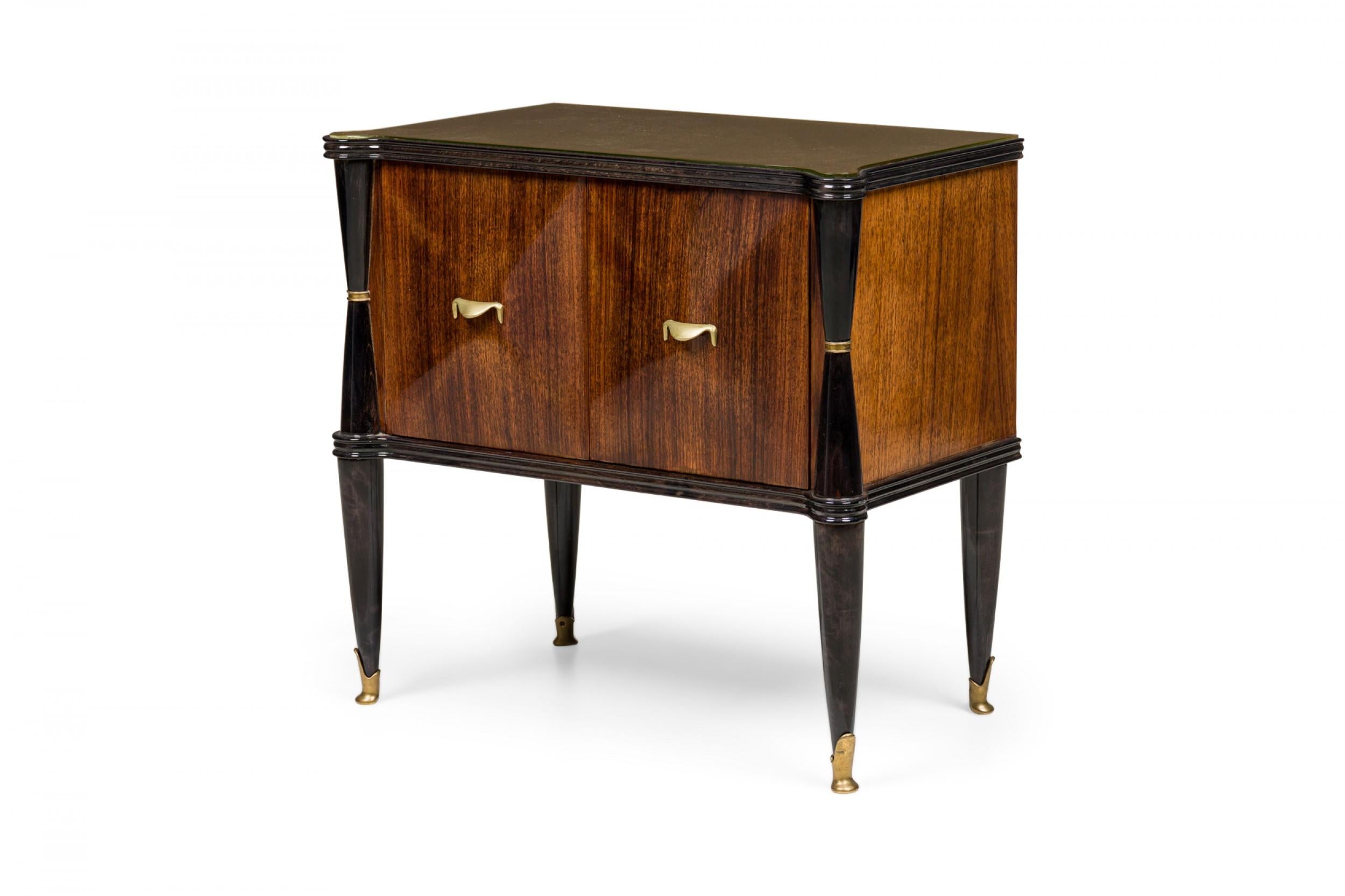 Pair of Art Deco French Commodes with Bronze and Ebonized Trim In Good Condition For Sale In Queens, NY