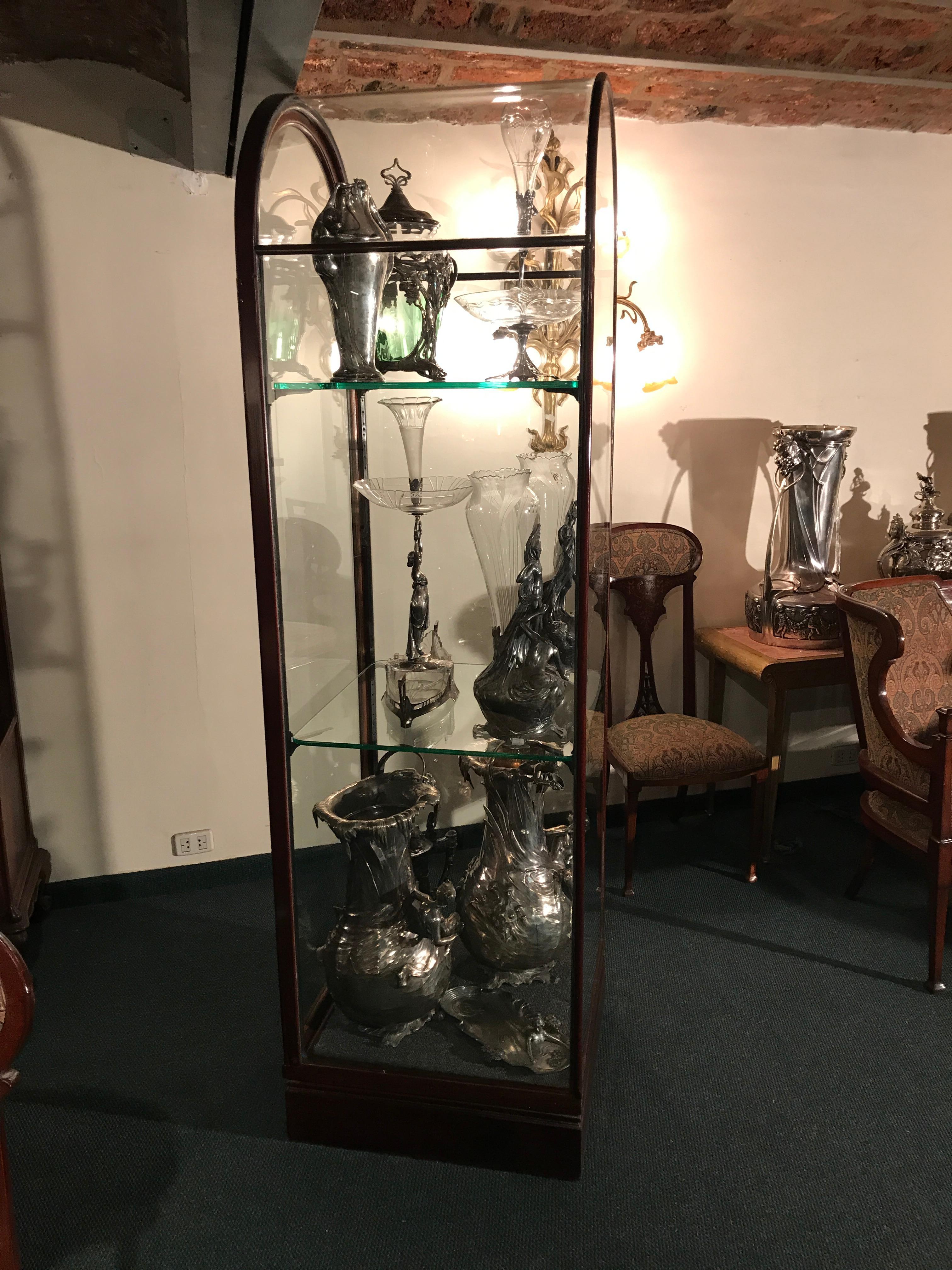 Paire de Vitrines Art Déco Françaises, 1930, Matériaux : Bois et verre en vente 1