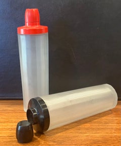 Pair of Art Deco Frosted Glass and Bakelite Empire Cocktail Shakers