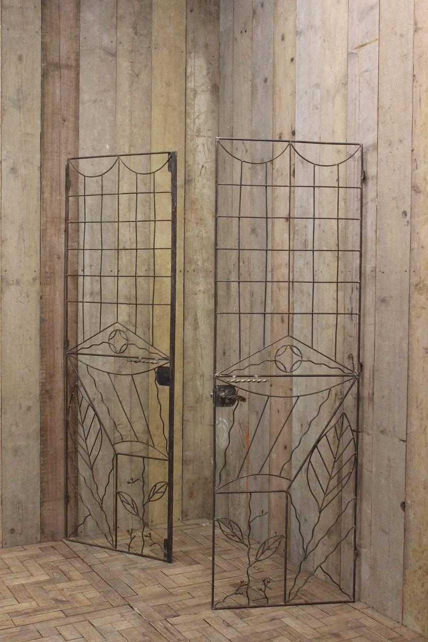 Pair of Art Deco Garden Gates In Excellent Condition For Sale In Gloucestershire, GB