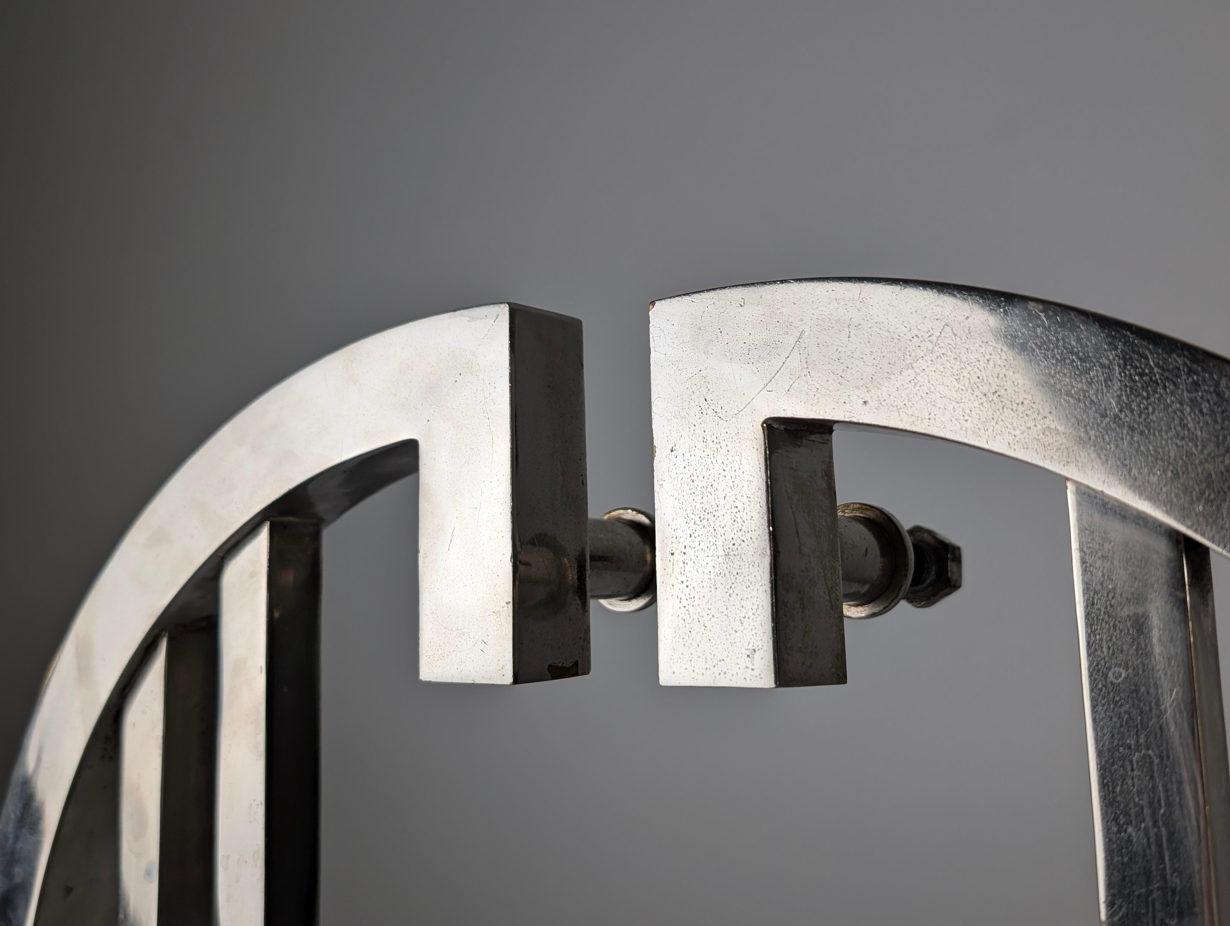Inizio XX secolo Coppia di maniglie per porte cromate in stile Art Déco, anni '20 in vendita