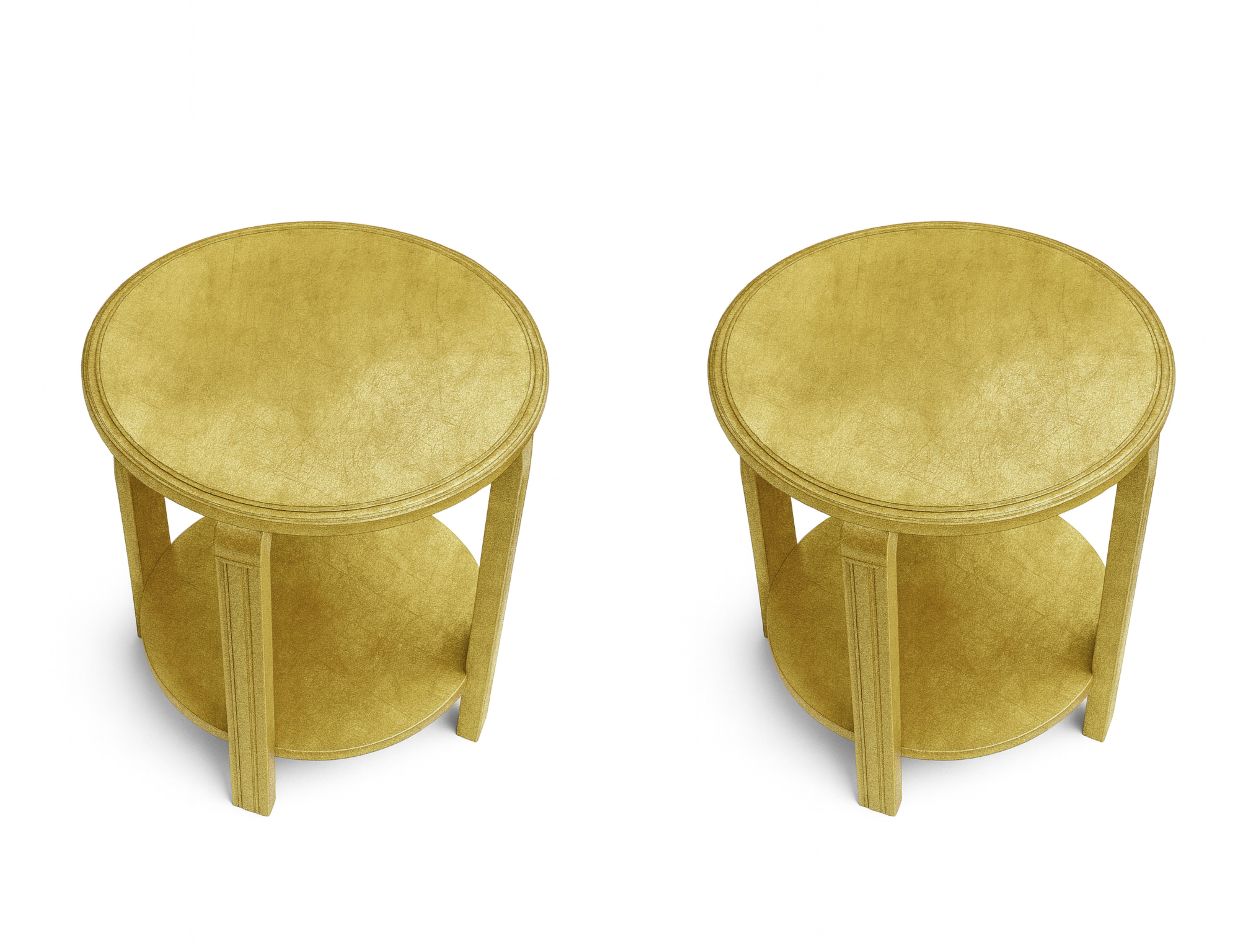 Français Paire de   Table d'appoint ronde en noyer doré Art déco, 20e siècle en vente