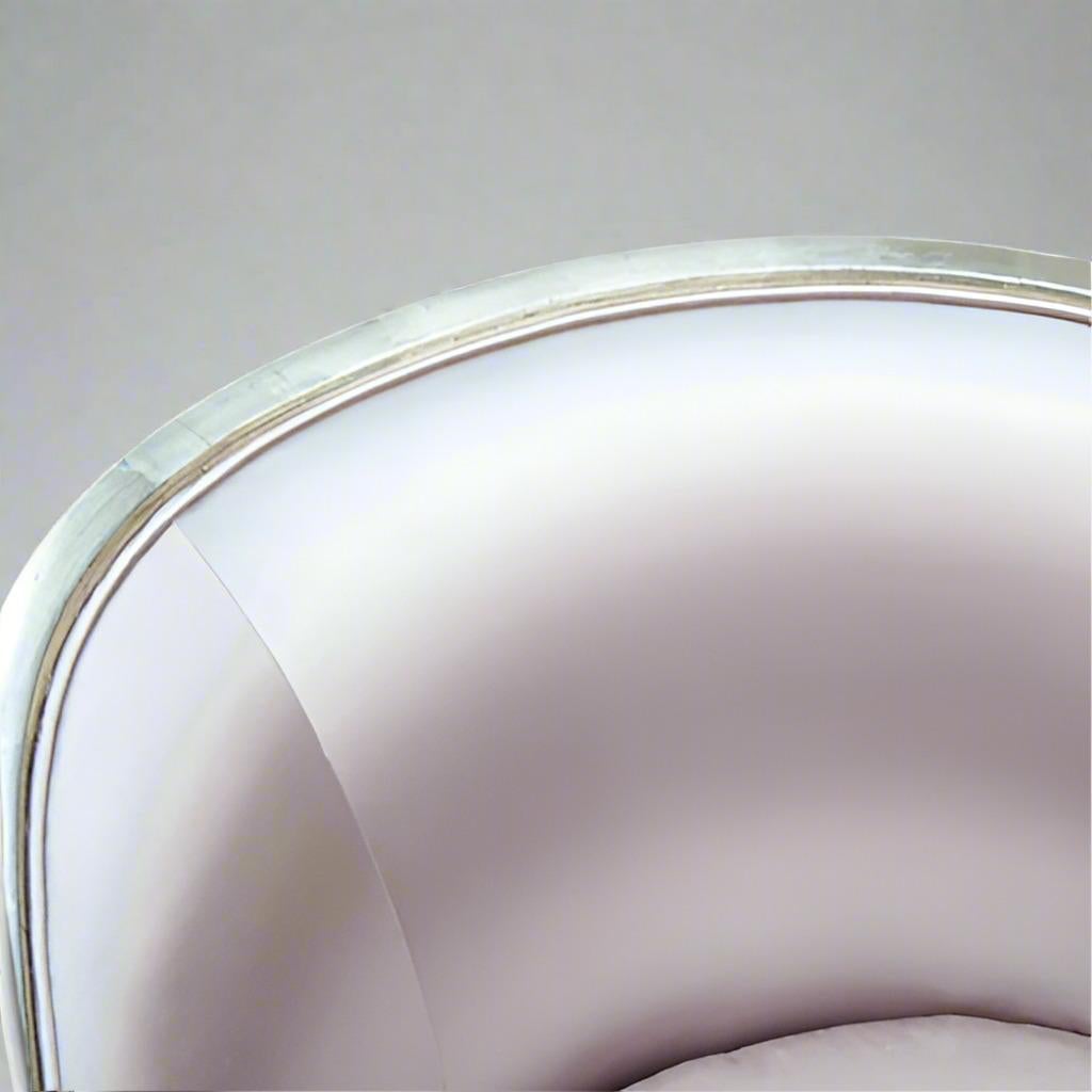 Pair of Art Deco Giltwood Armchairs In Good Condition For Sale In New York, NY