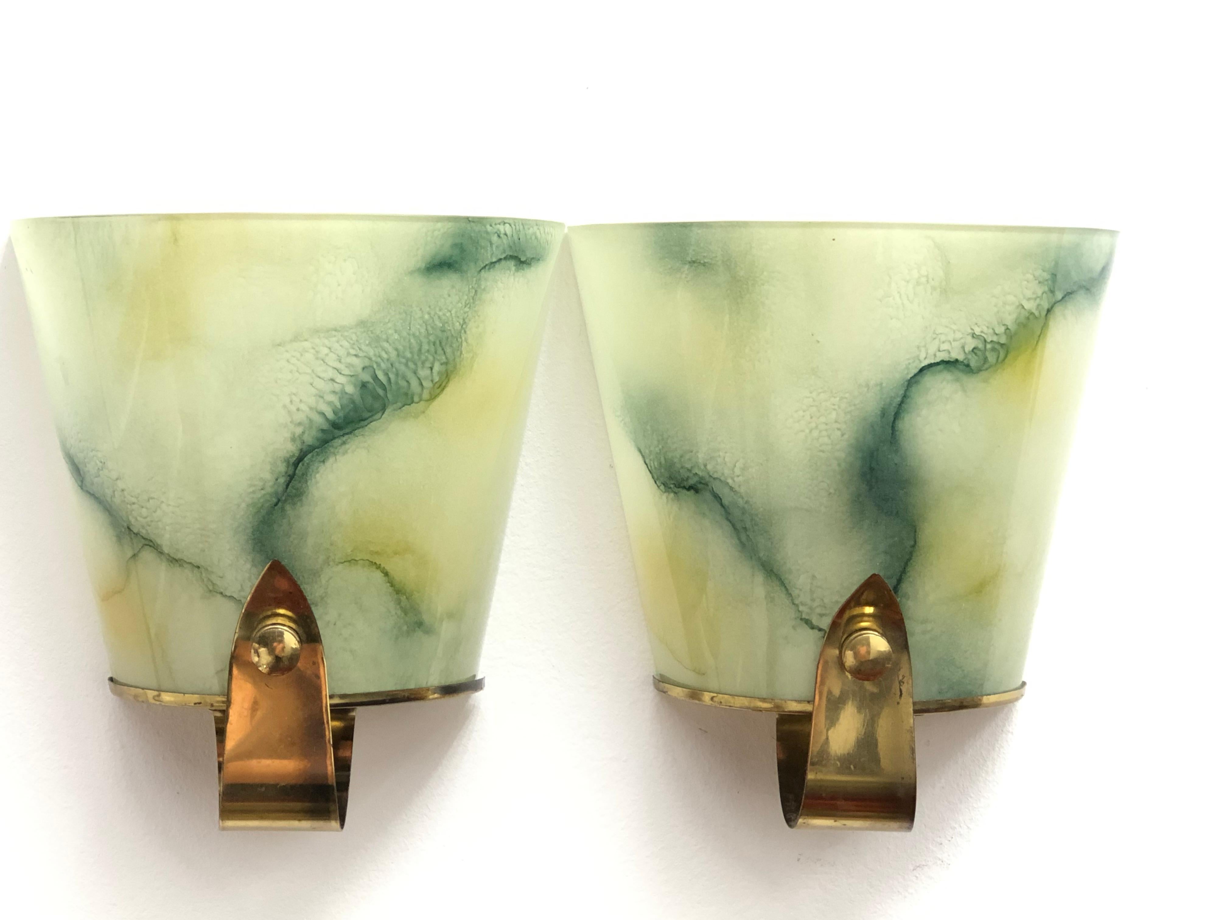 Pair of Art Deco Glass and Brass Sconces Vintage, German, 1930s In Good Condition In Nuernberg, DE