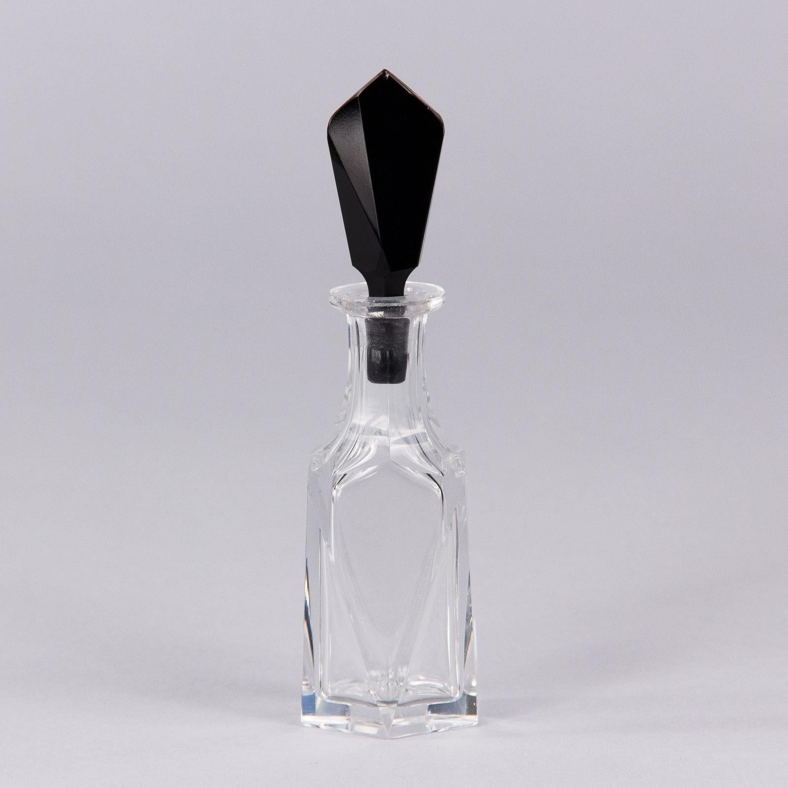Pair of Art Deco Glass Baccarat Perfume Bottles, France, 1920s 10