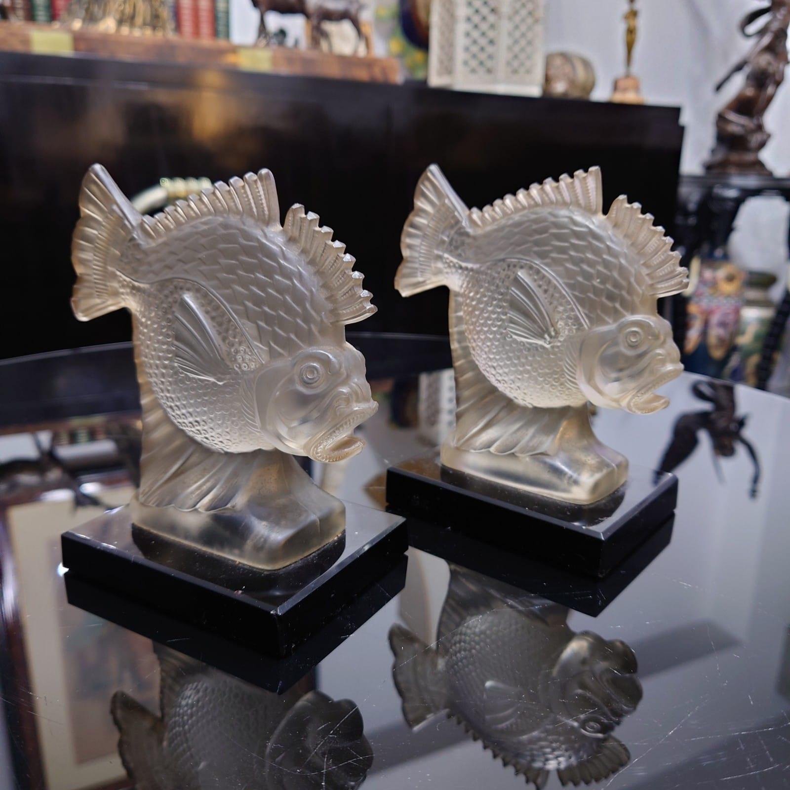 Early 20th Century Pair of Art Deco Glass Figurines Piranha Molded Fish By Ferjac France 1920s For Sale