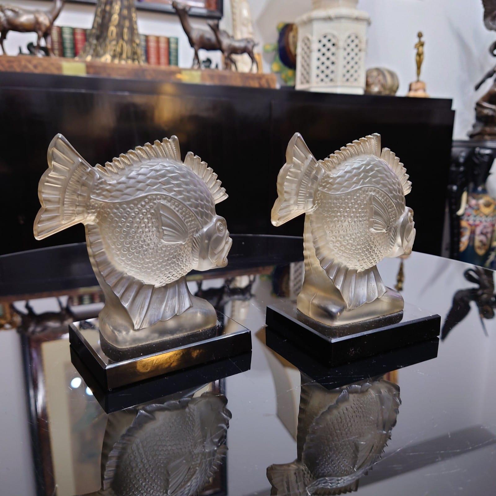 Pair of Art Deco Glass Figurines Piranha Molded Fish By Ferjac France 1920s For Sale 1
