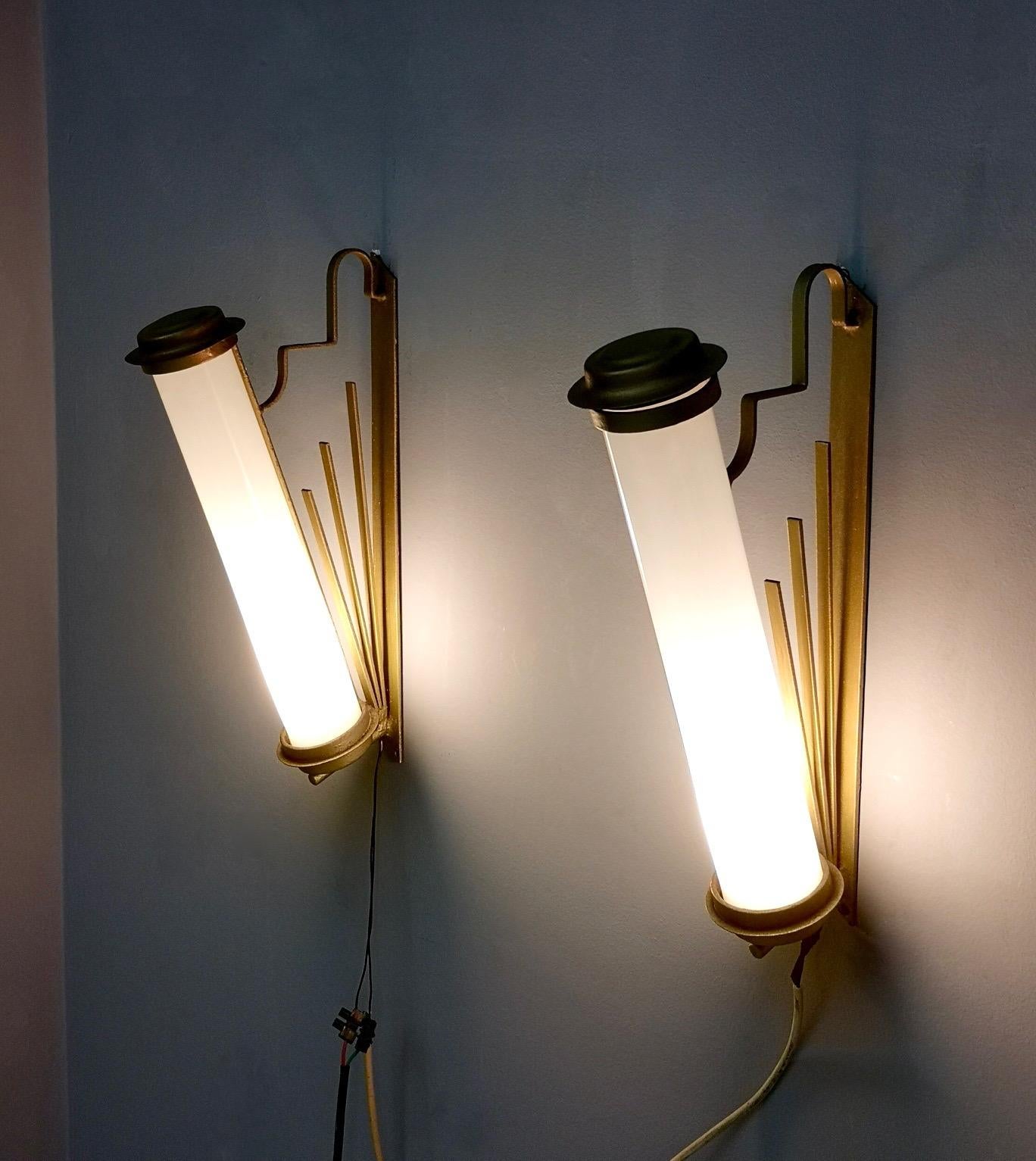 Mid-20th Century Pair of Vintage Art Deco Gold Varnished Iron and Cased Glass Sconces, Italy