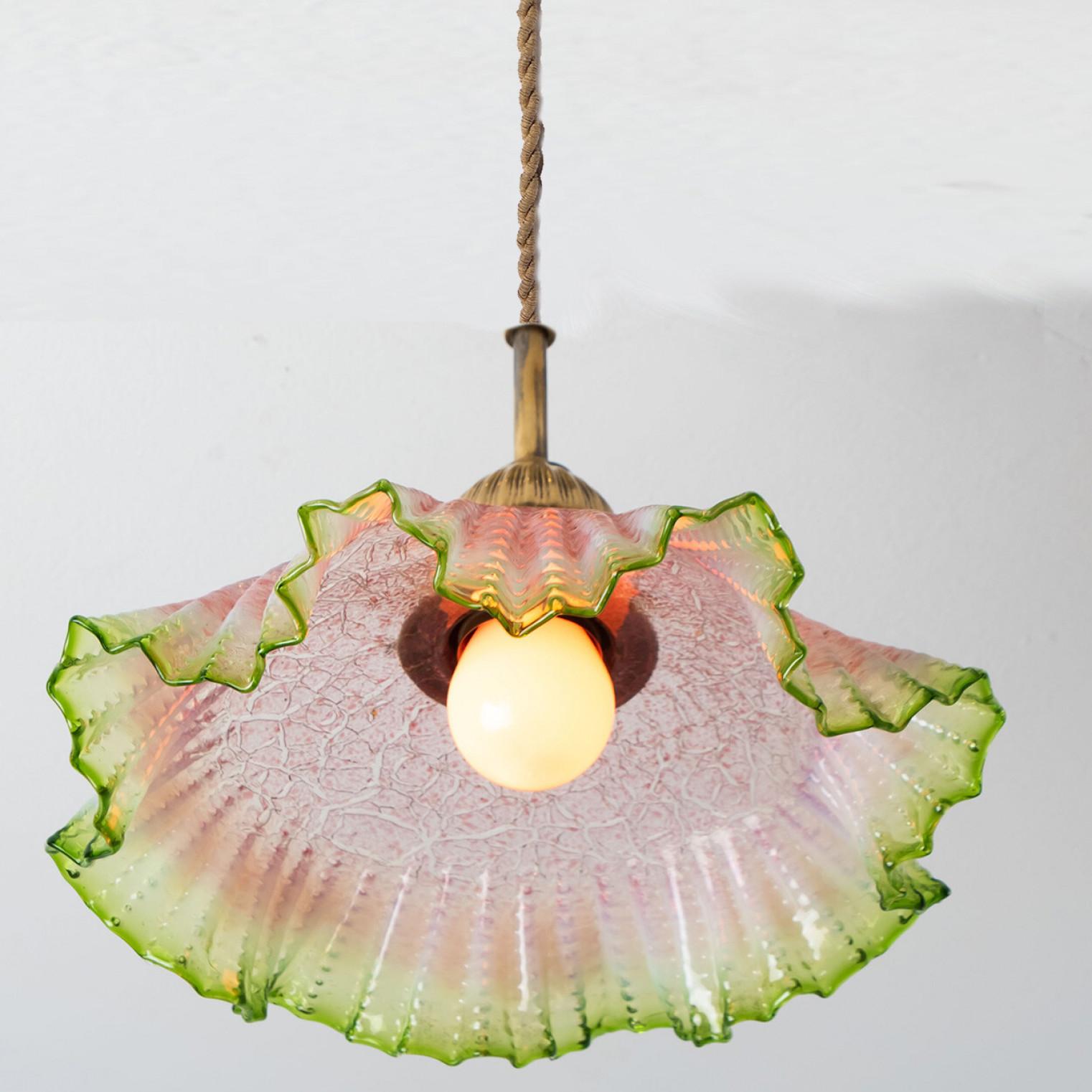 Pair of Art Deco Green Pink Skirt-shaped Glass and Brass Pendant Lights, 1930 In Good Condition For Sale In Rijssen, NL