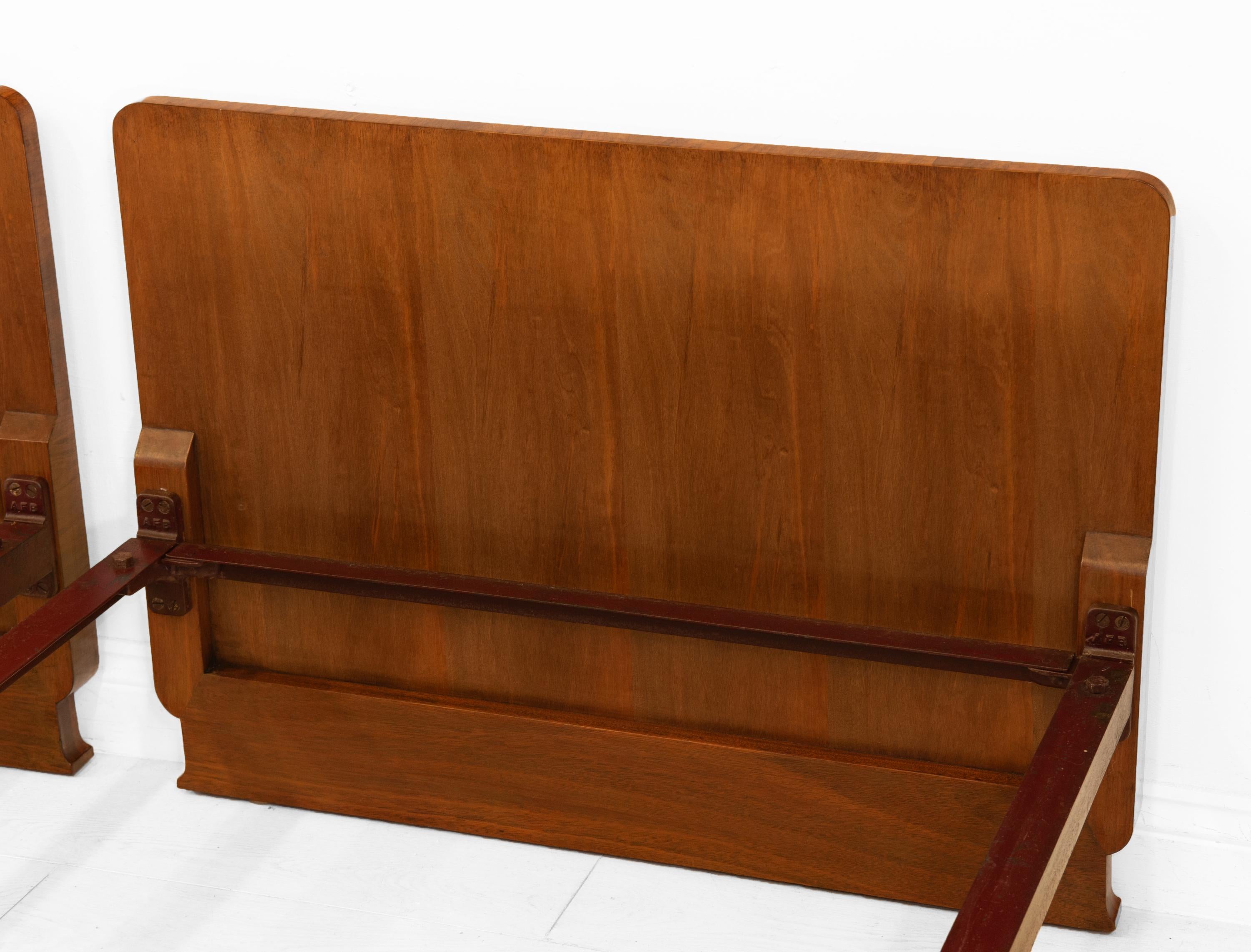 Pair of Art Deco Harrods London Burr Walnut Single Beds For Sale 4