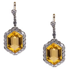 Paar Art-Déco-inspirierte Platin-Gold-Ohrringe mit Citrin und Diamanten