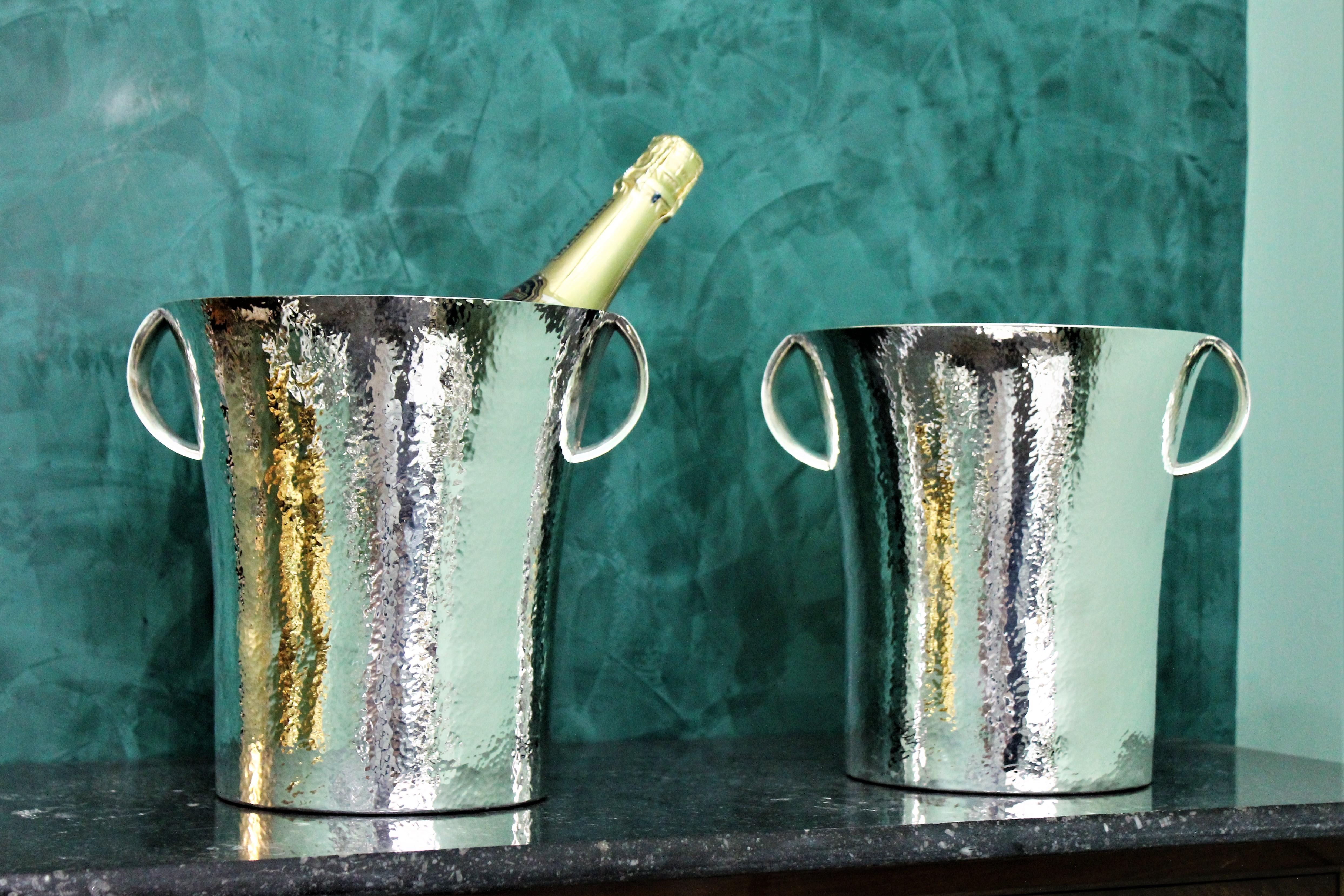 Pair of Art Deco Italia Silver Wine Coolers by Paolo Scavia, 1950s In Excellent Condition For Sale In Florence, IT