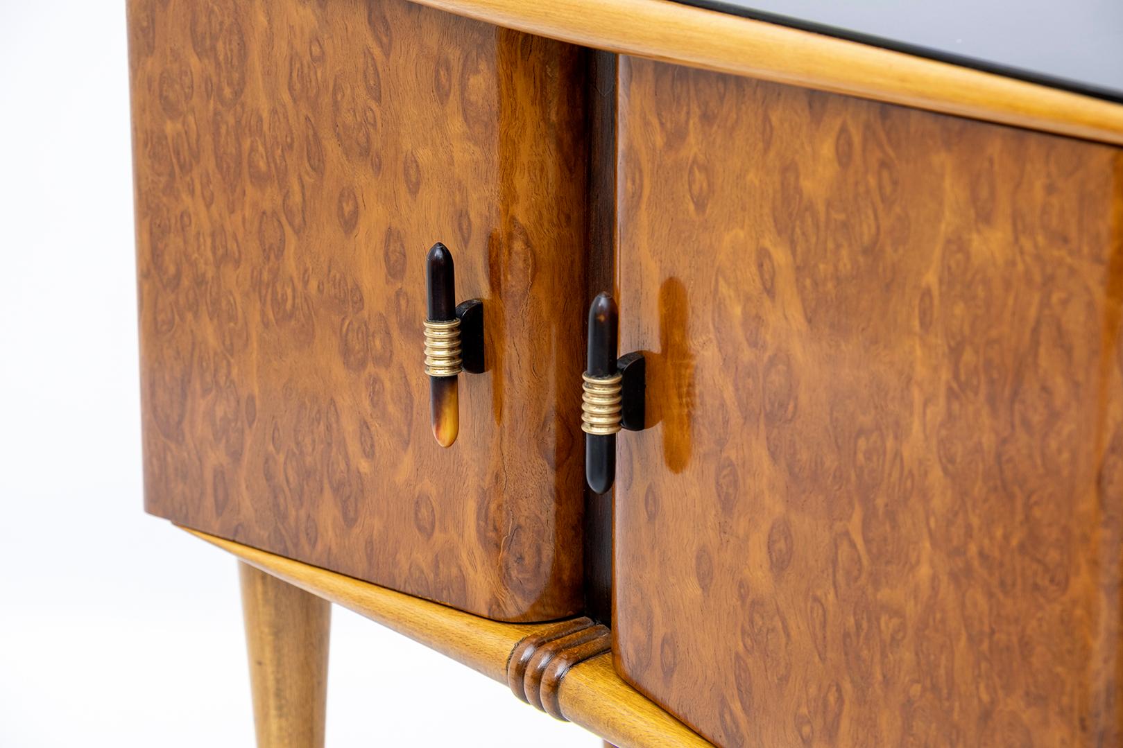 Pair of Art Deco Italian Ash Briar and Walnut Bedside Tables, 1920s 3