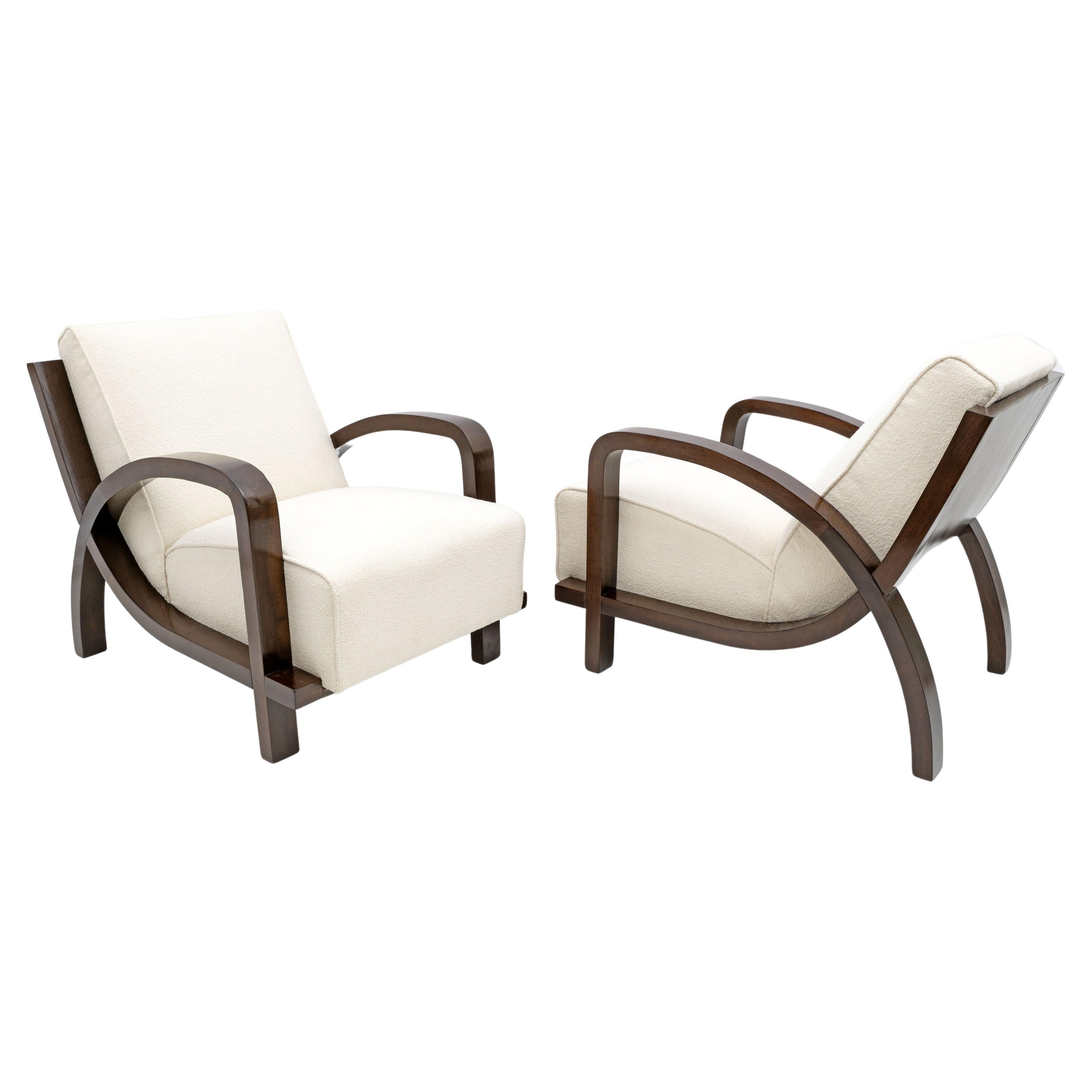 Pair of Art Dèco Italian Bouclè and Walnut Chaise Longues, 1930s