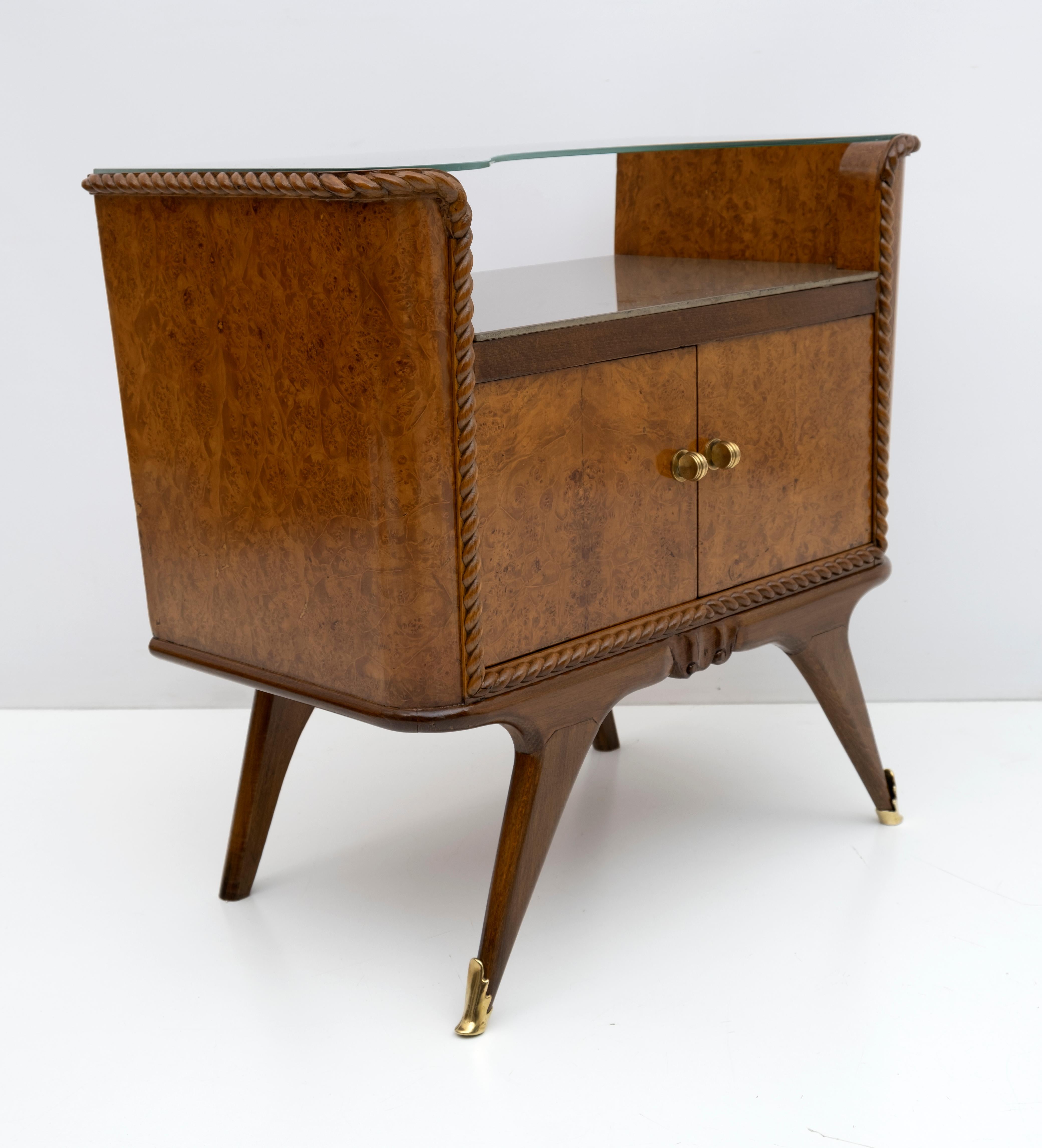 Pair of Art Deco Italian Briar Walnut Bedside Tables, 1930s For Sale 5