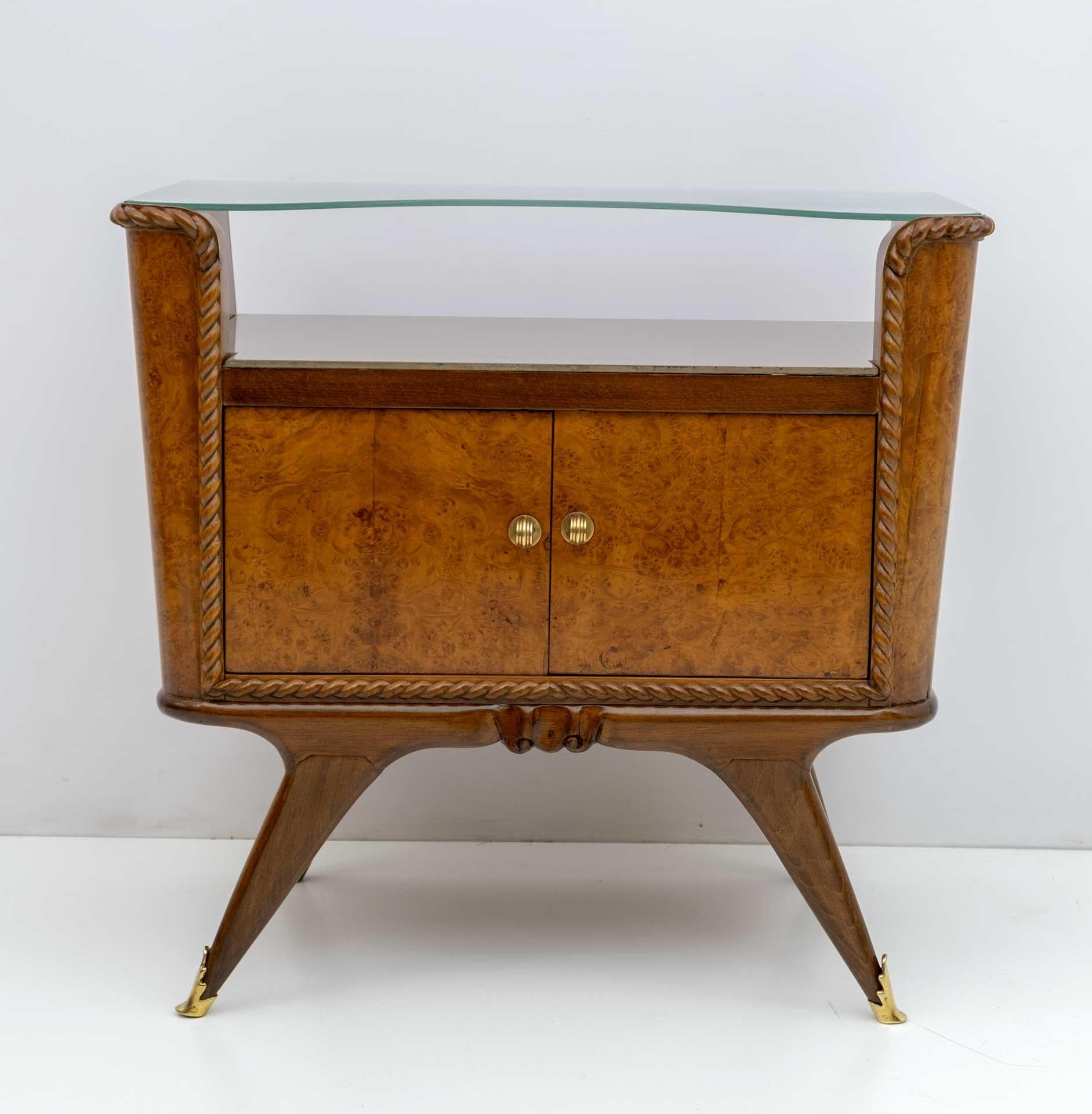 Pair of Art Deco Italian Briar Walnut Bedside Tables, 1930s For Sale 2