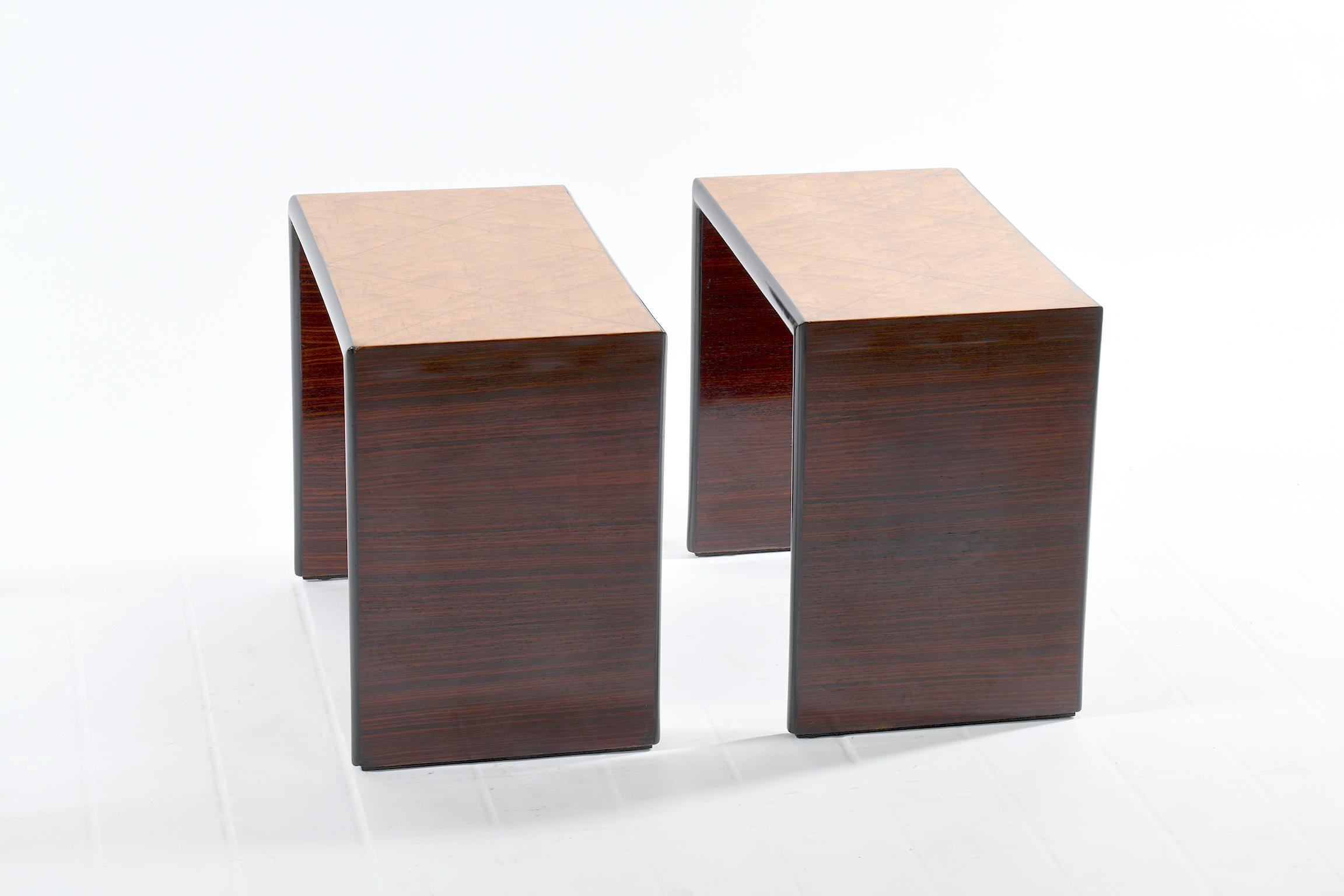 Mid-Century Modern Pair of Art Deco Italian Stools or Side Table For Sale