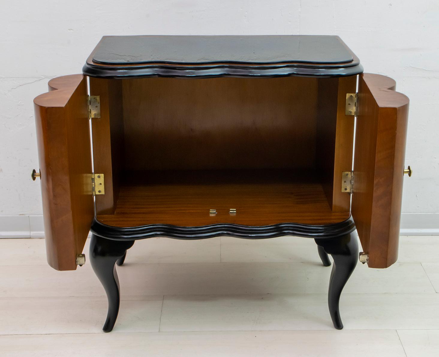 Pair of Art Deco Italian Walnut and Ebonized Wood Bedside Tables, 1920s 7