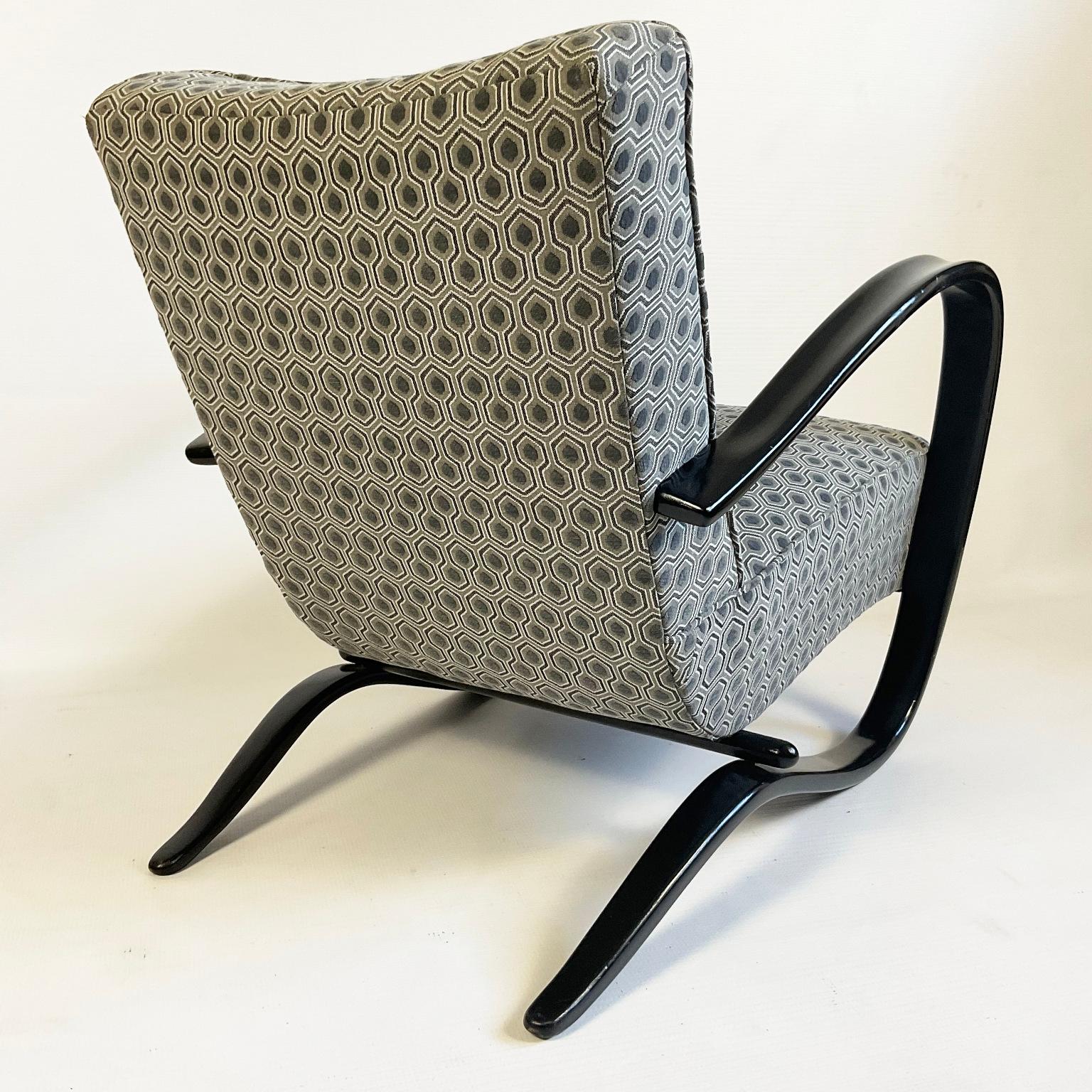 Fait main Paire de fauteuils de salon Art Déco Jindrich Halabala modèle H269, République tchèque, années 1940 en vente