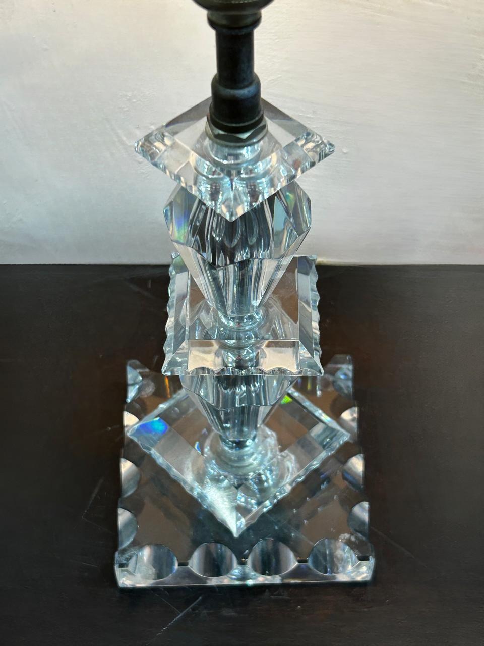 Coppia di lampade Art Déco di Baccarat, Francia 1940 circa, attribuite a Jacques Adnet in vendita 10