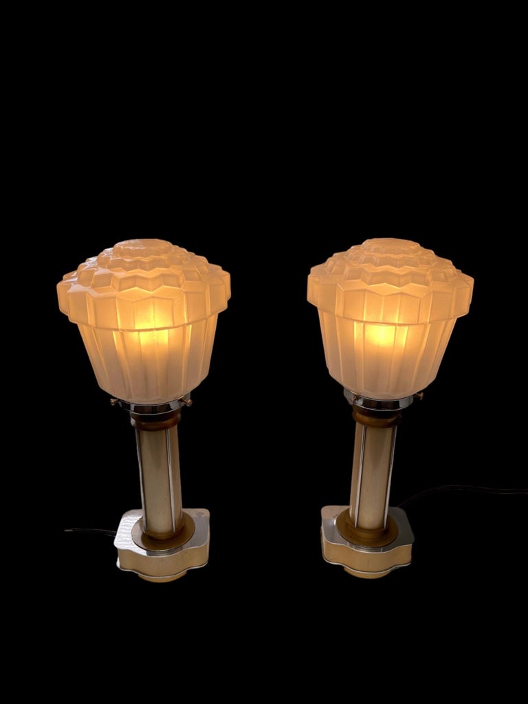 Pair of Art Deco Lamps For Sale at 1stDibs