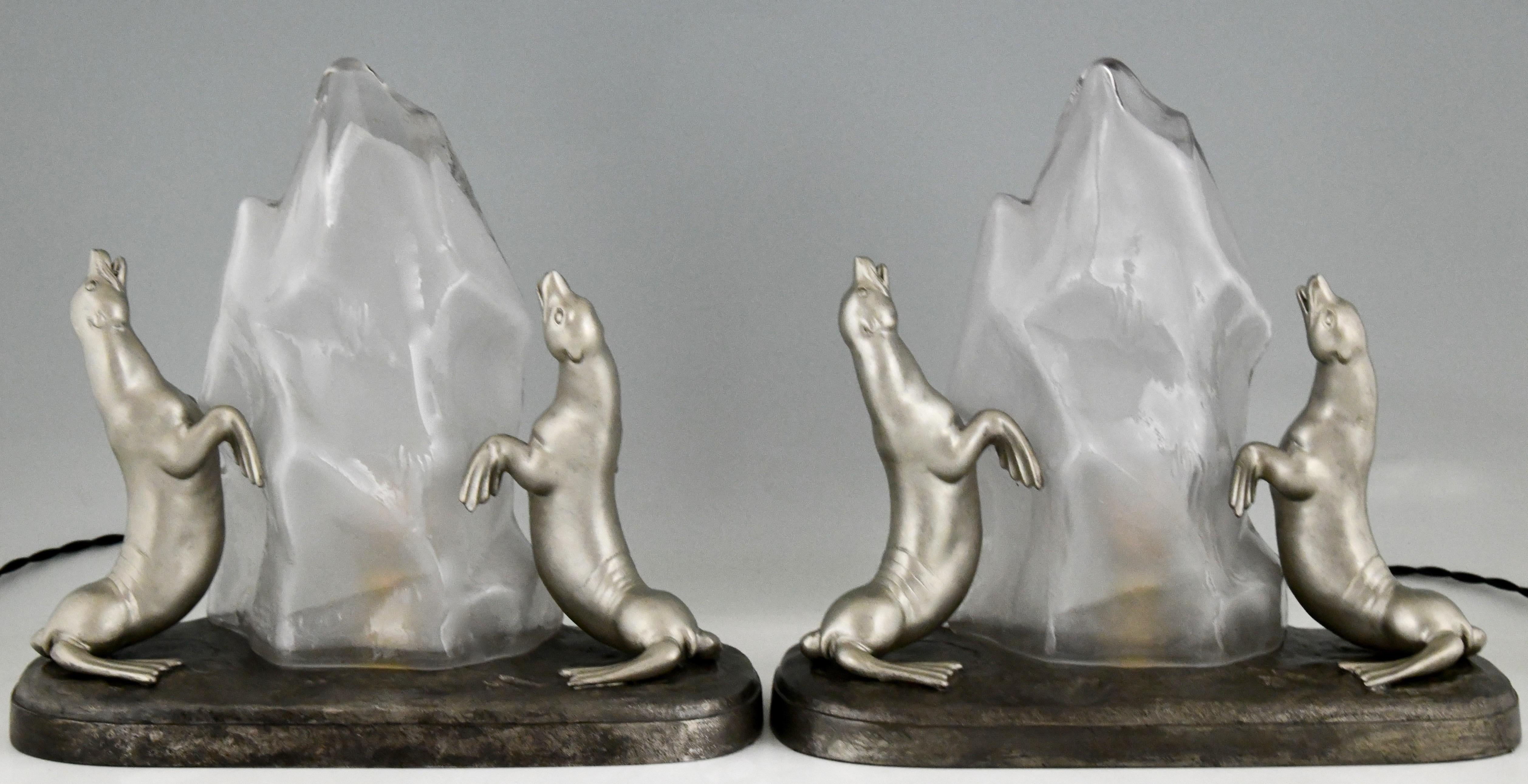 Pair of Art Deco Lamps with Seals by Louis Albert Carvin, 1930 2