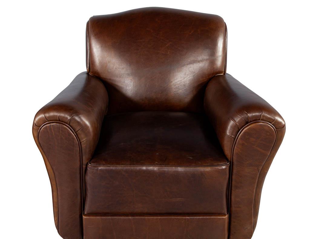 Pareja de sillones Club de cuero de estilo Art Déco, hacia la década de 1950 en venta 6