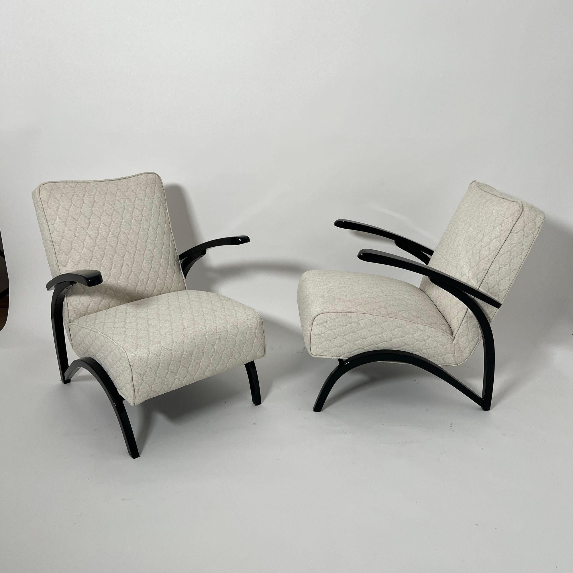 Paar Art Deco Lounge Chairs von J. Halabala, schwarzer Lack, Tschechien um 1930 im Angebot 5