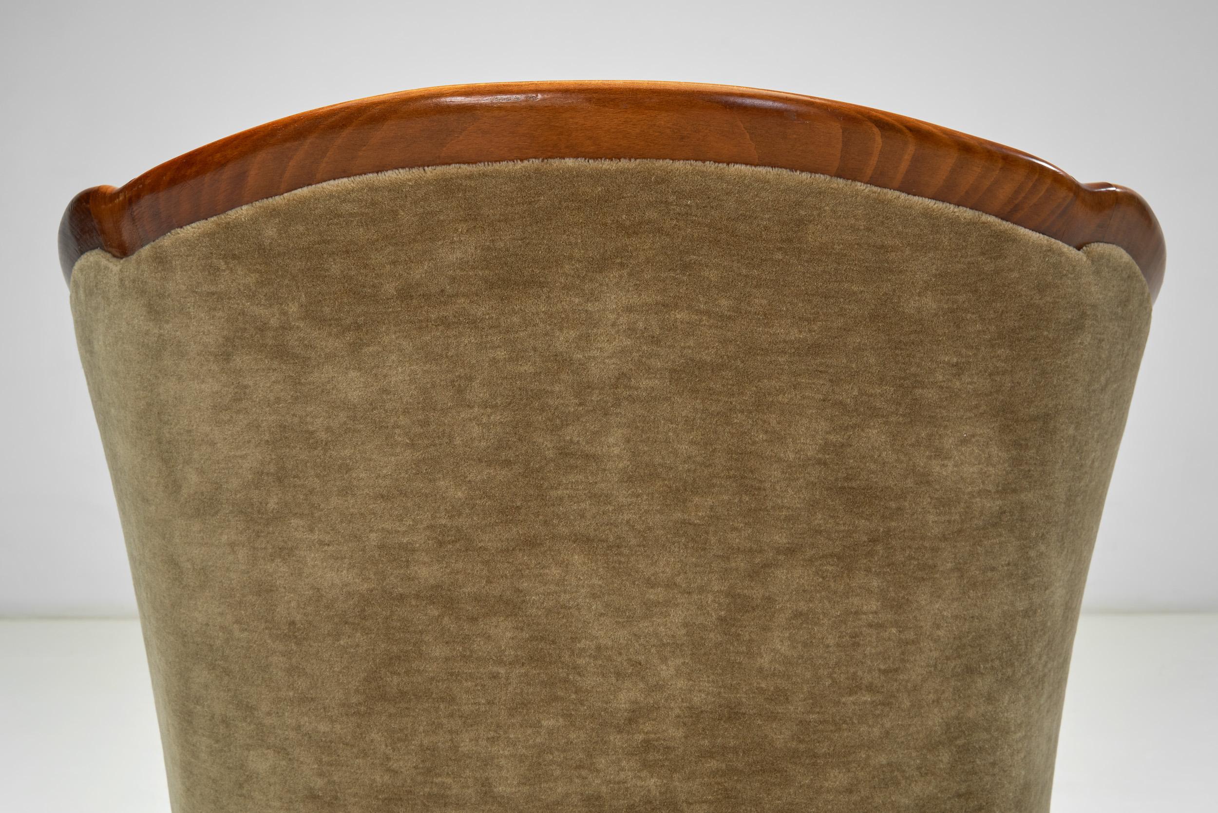 Paar Art Deco Lounge Chairs, Europa Erste Hälfte des 20. Jahrhunderts im Angebot 8